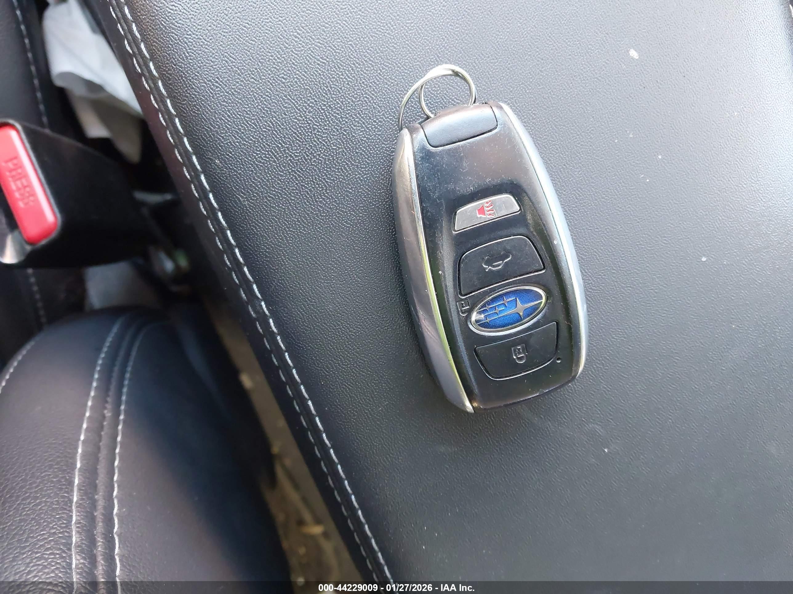 SUBARU OUTBACK image 11