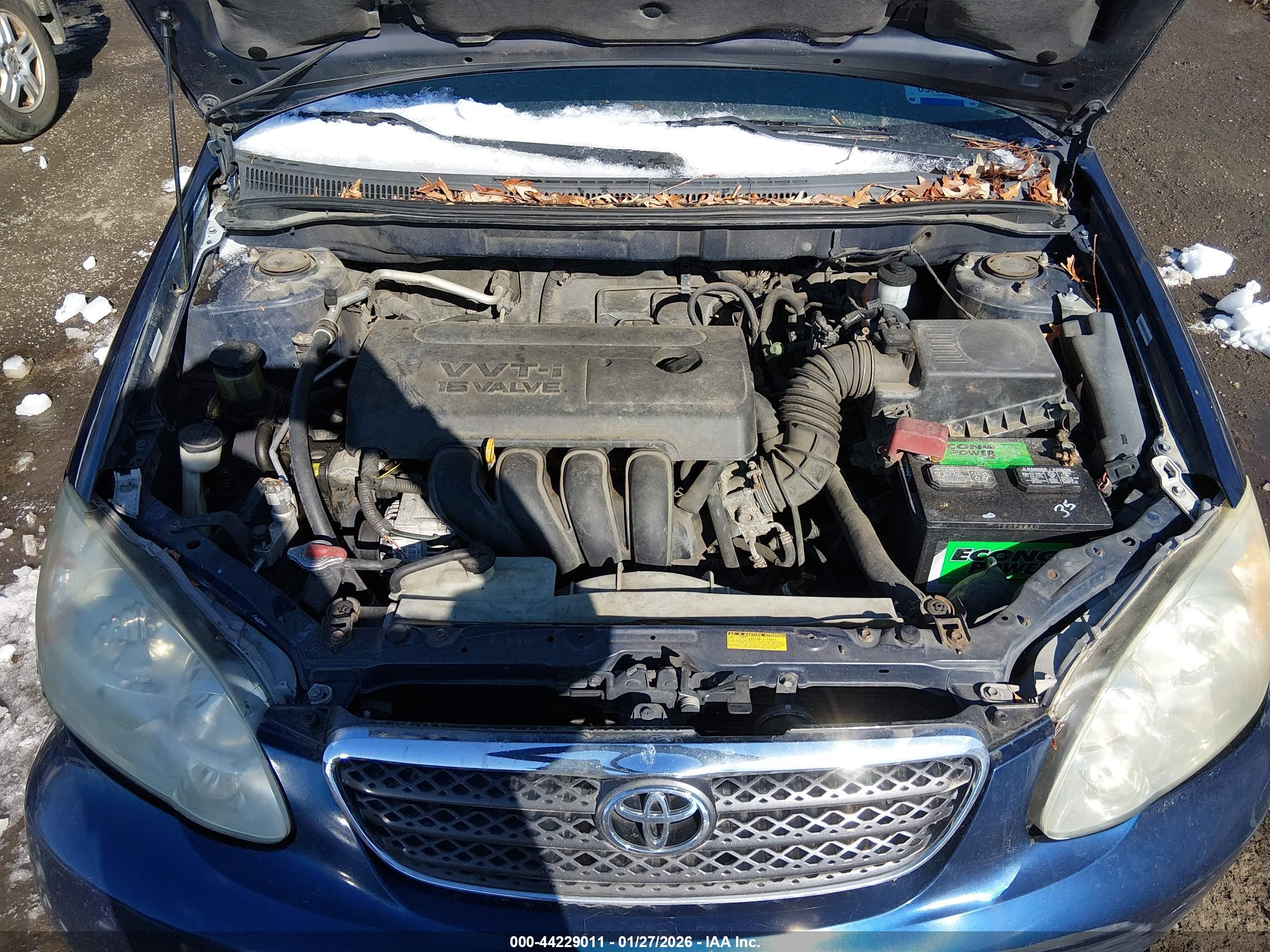 TOYOTA COROLLA image 10
