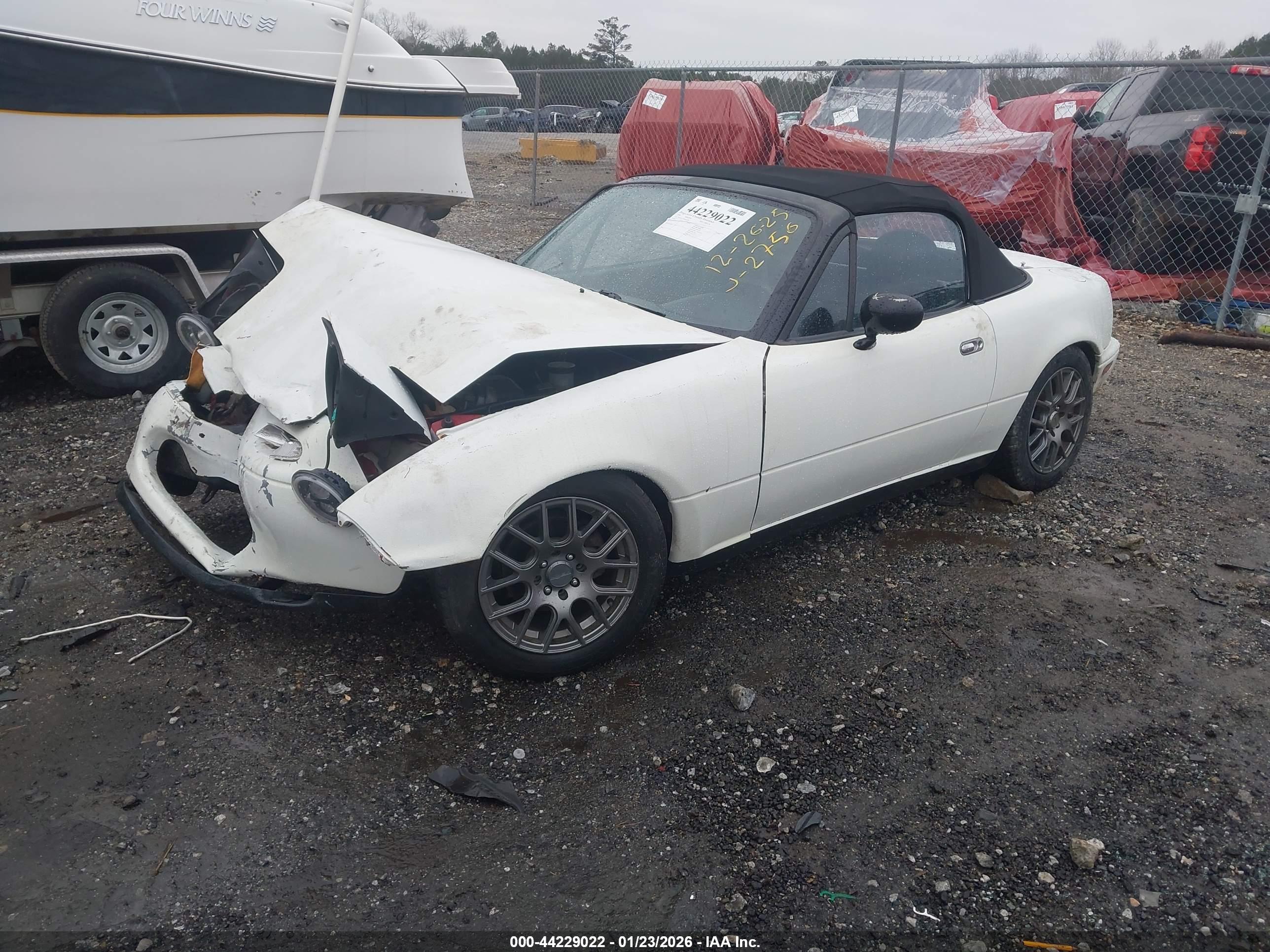 MAZDA MX-5 image 2
