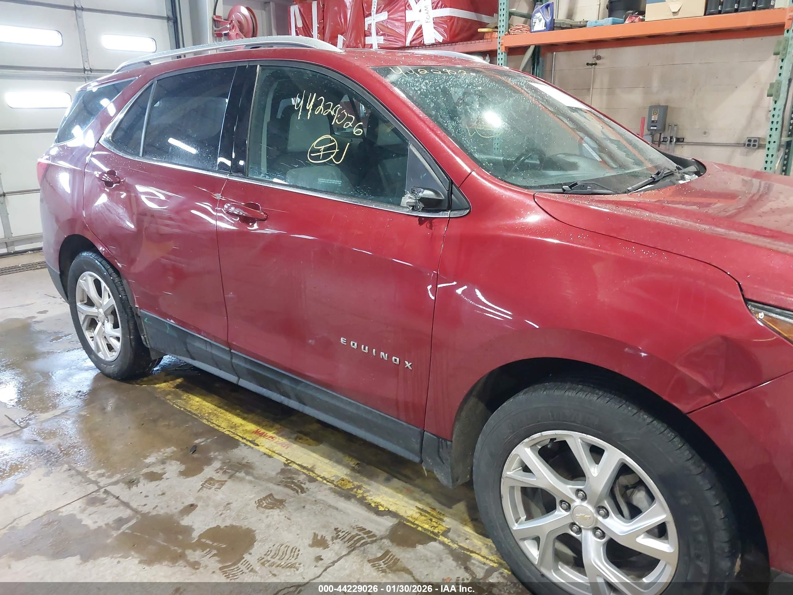 CHEVROLET EQUINOX image 6
