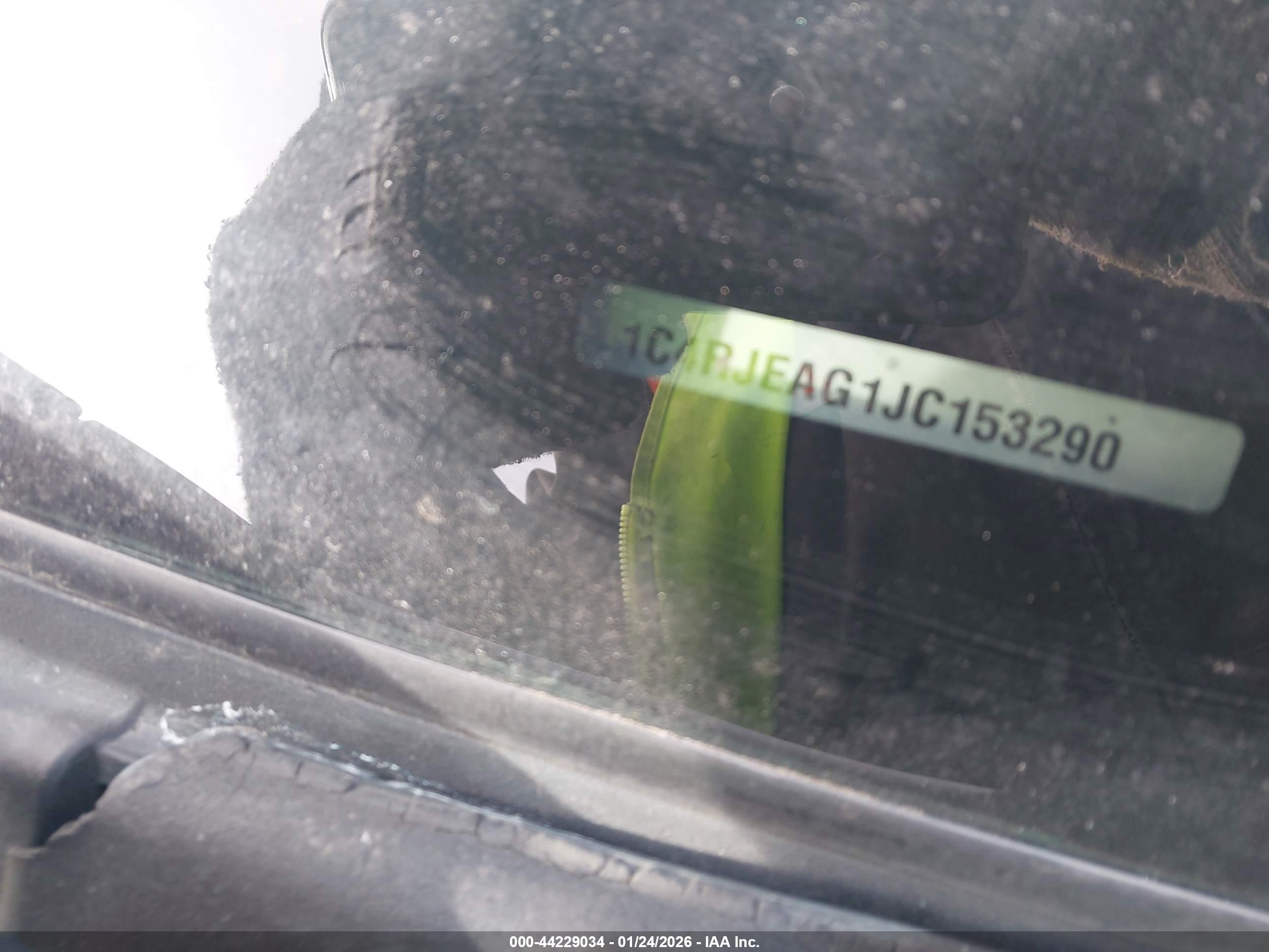 JEEP GRAND image 9