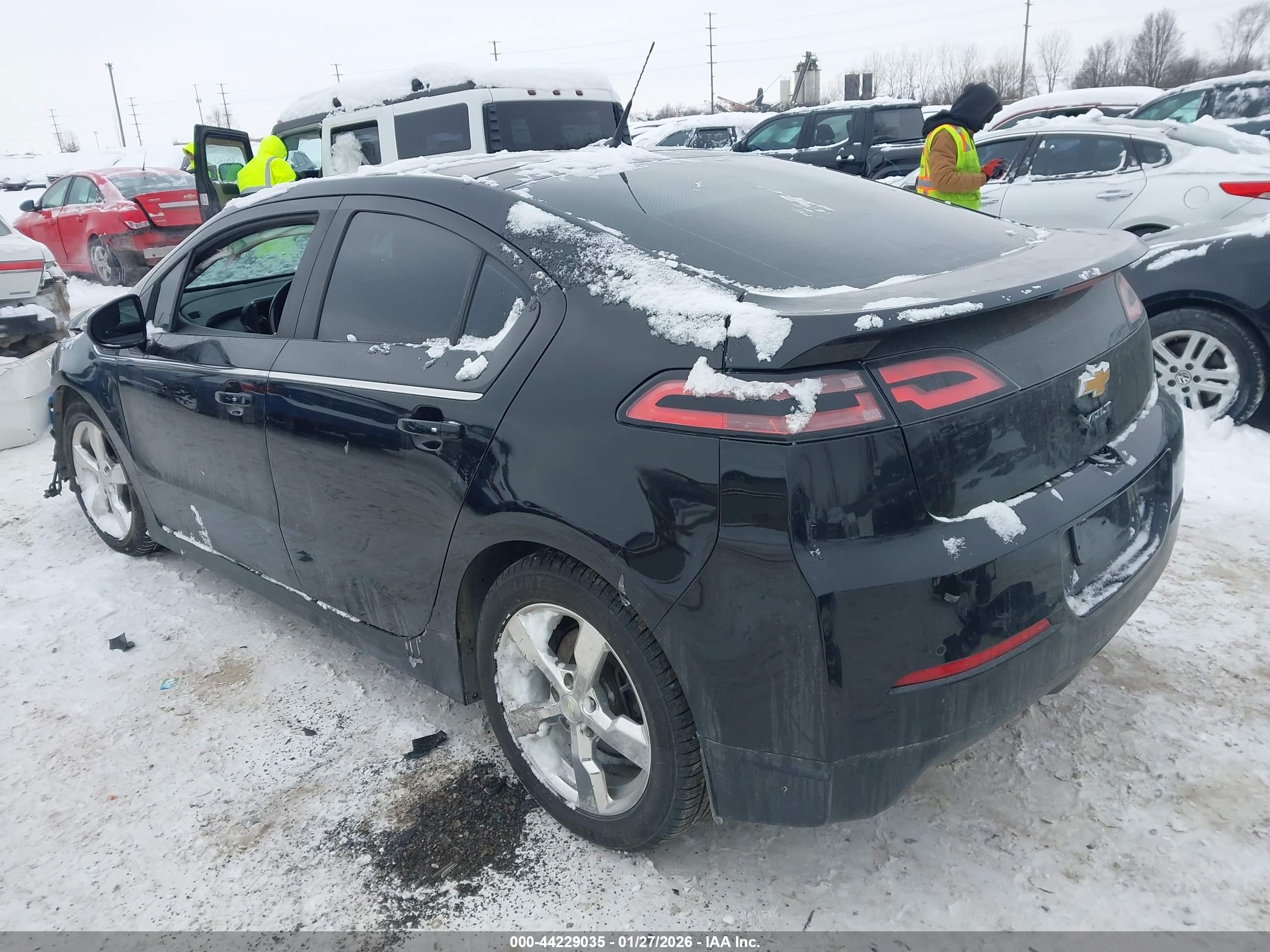 CHEVROLET VOLT image 3