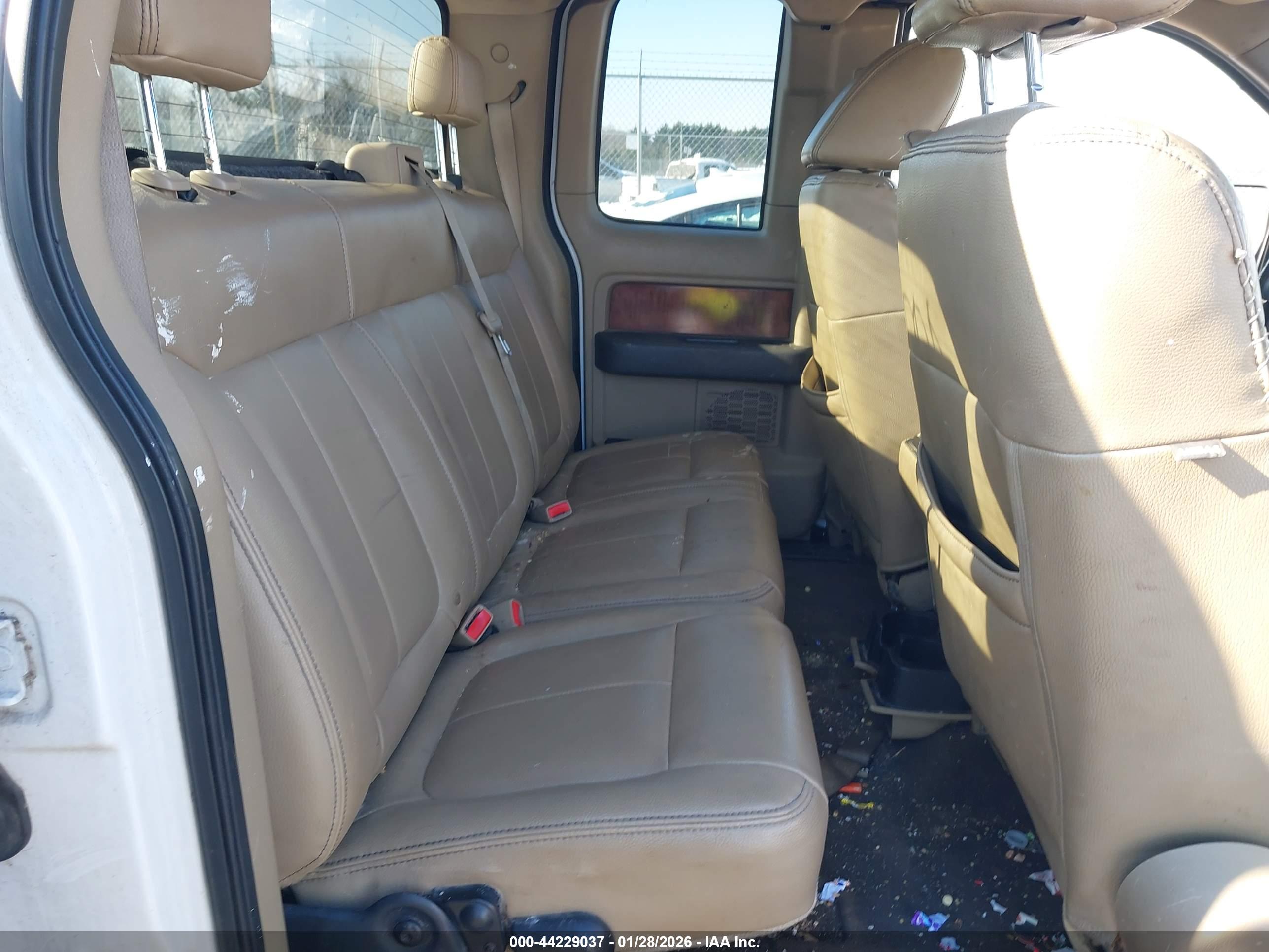 FORD F-150 image 8