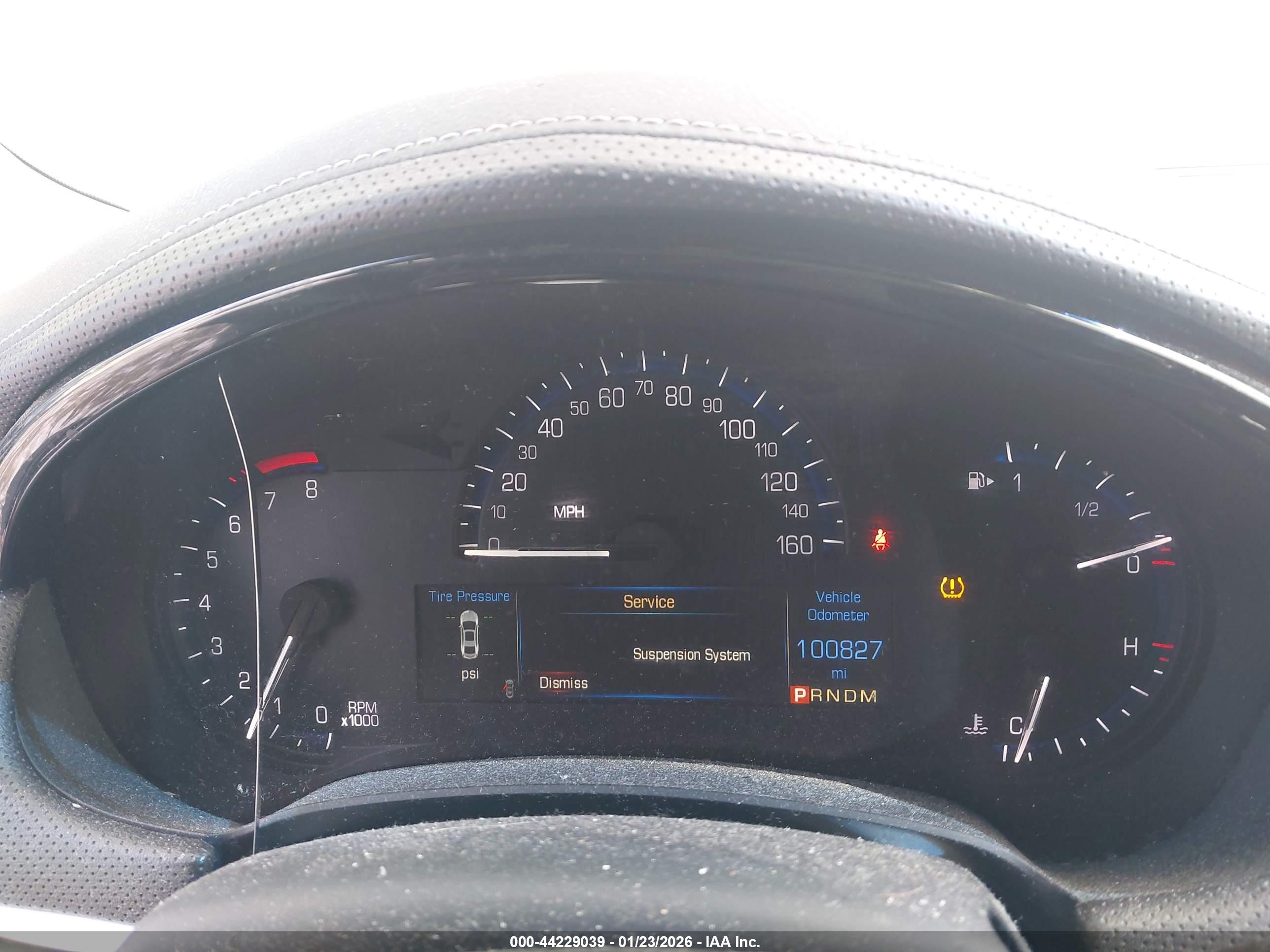 CADILLAC XTS image 7