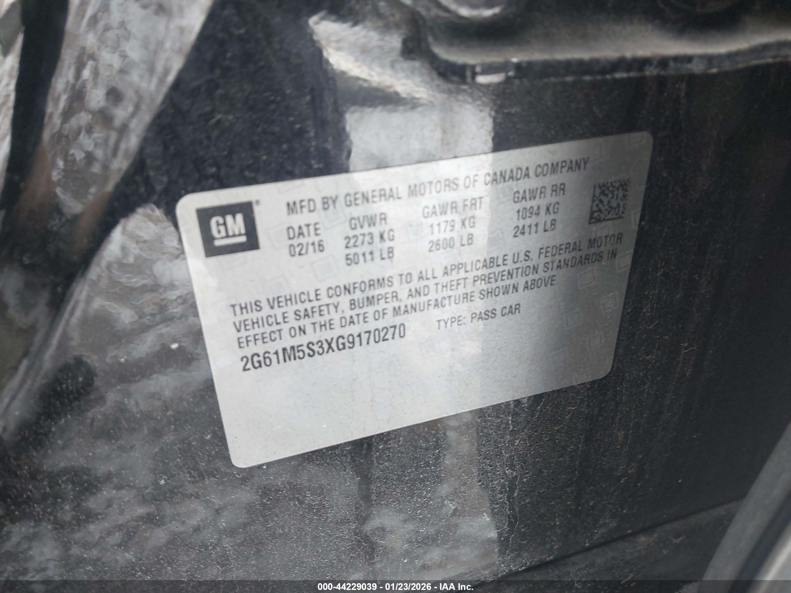 CADILLAC XTS image 9