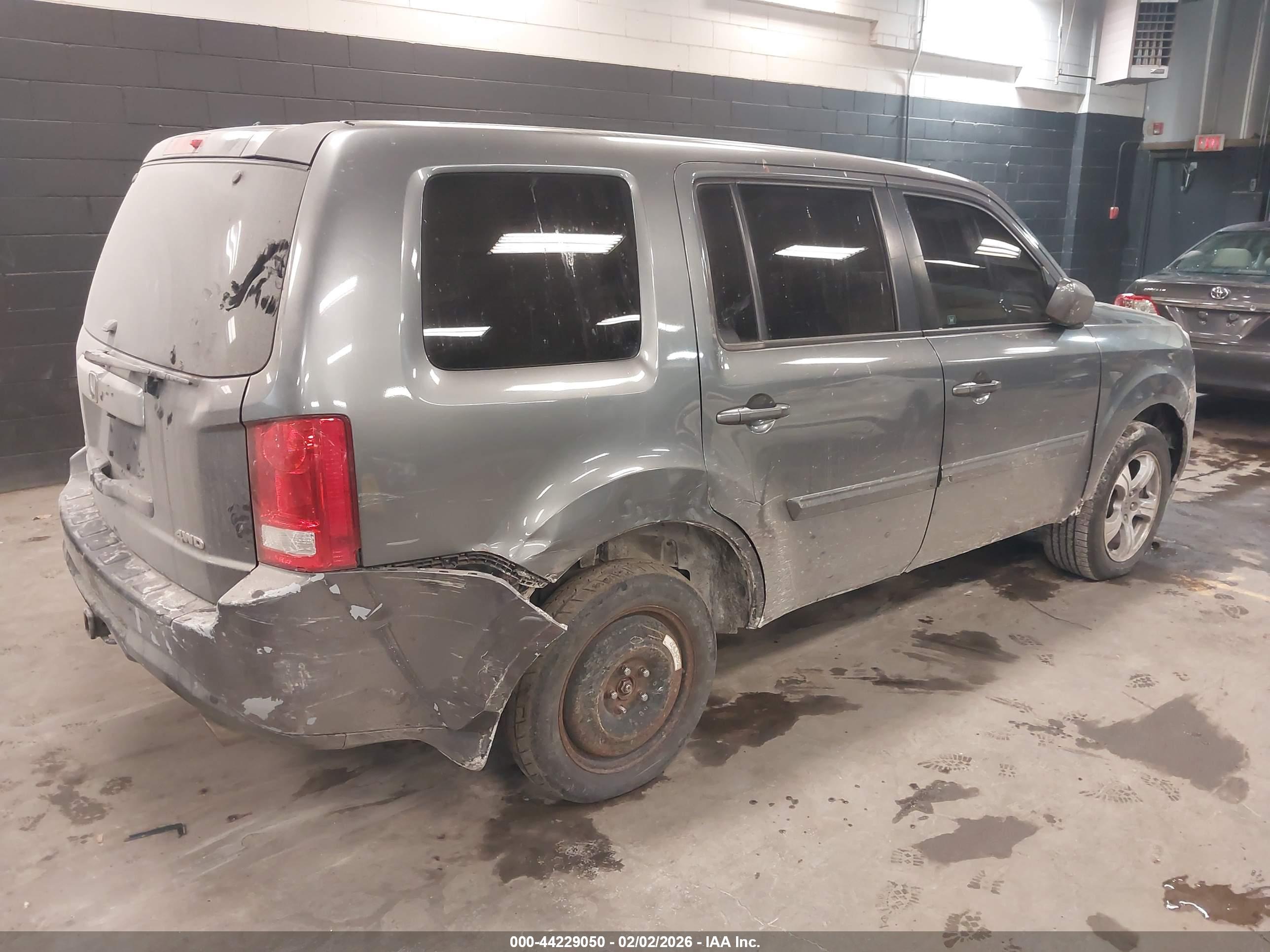 HONDA PILOT image 4