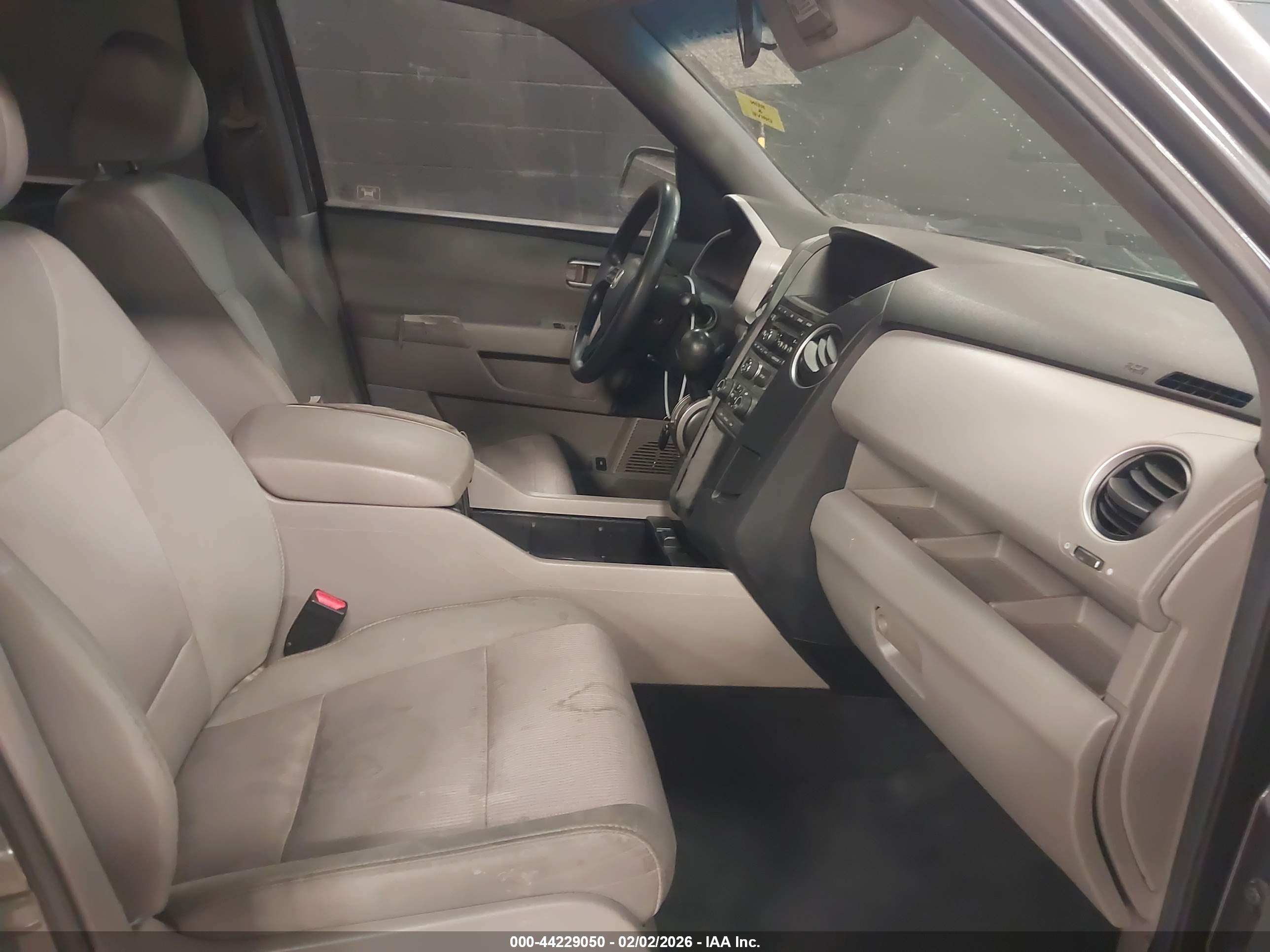 HONDA PILOT image 5