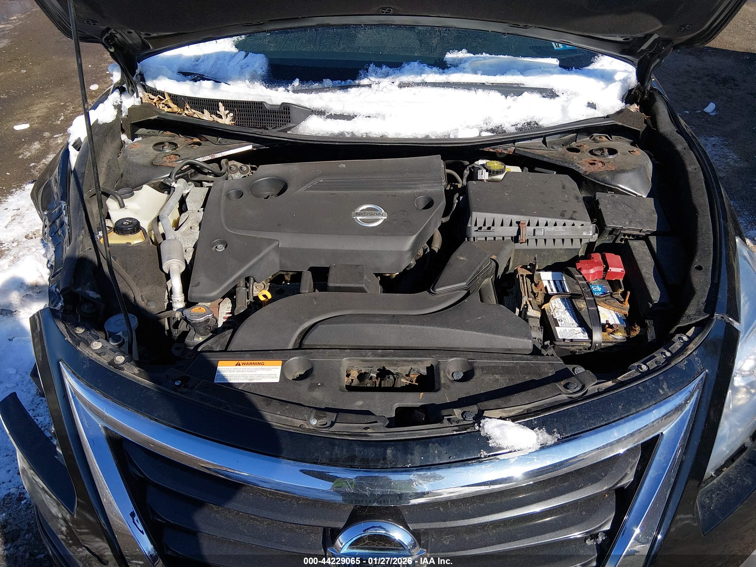 NISSAN ALTIMA image 10
