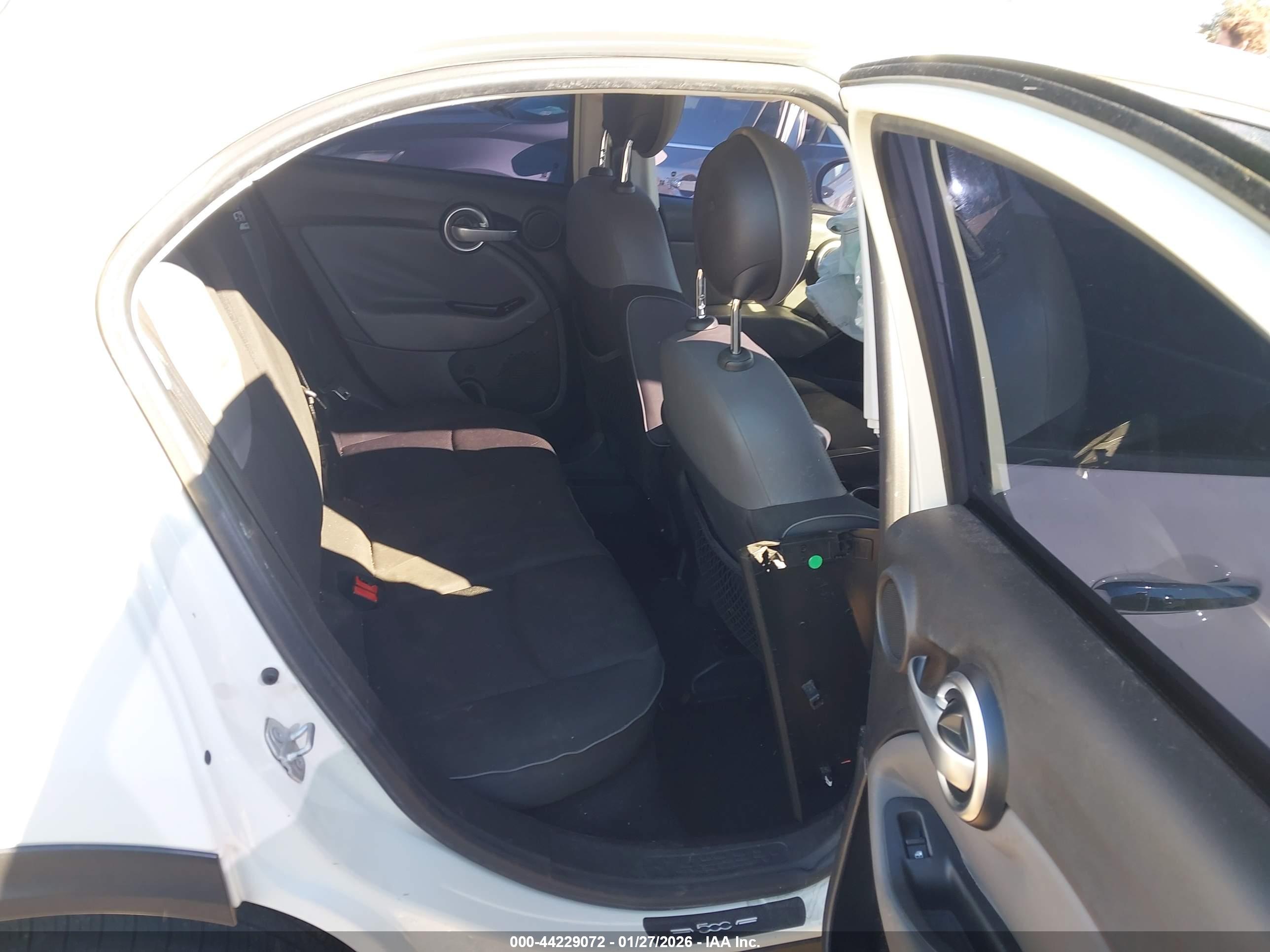 FIAT 500X image 8