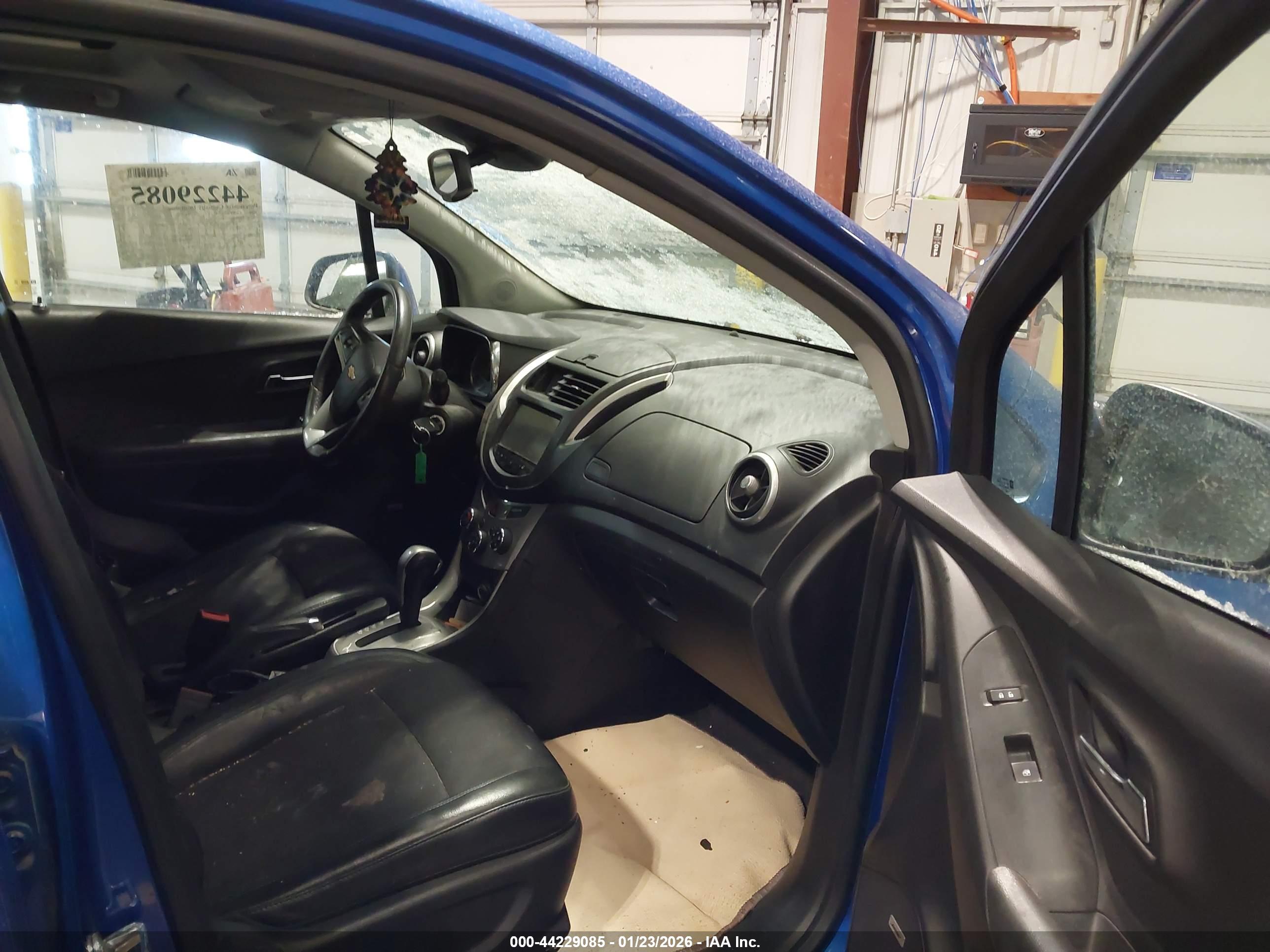 CHEVROLET TRAX image 5