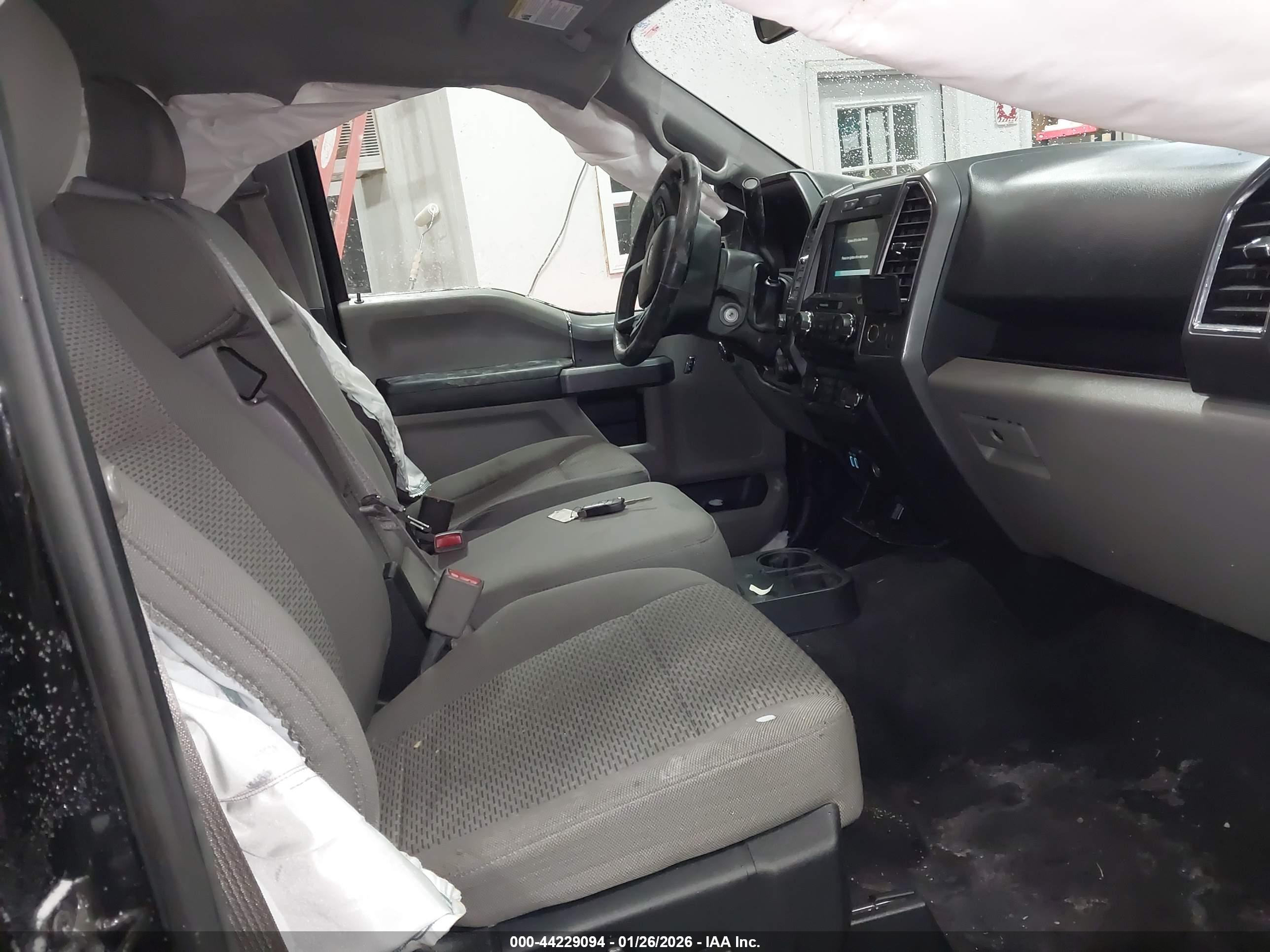 FORD F-150 image 5