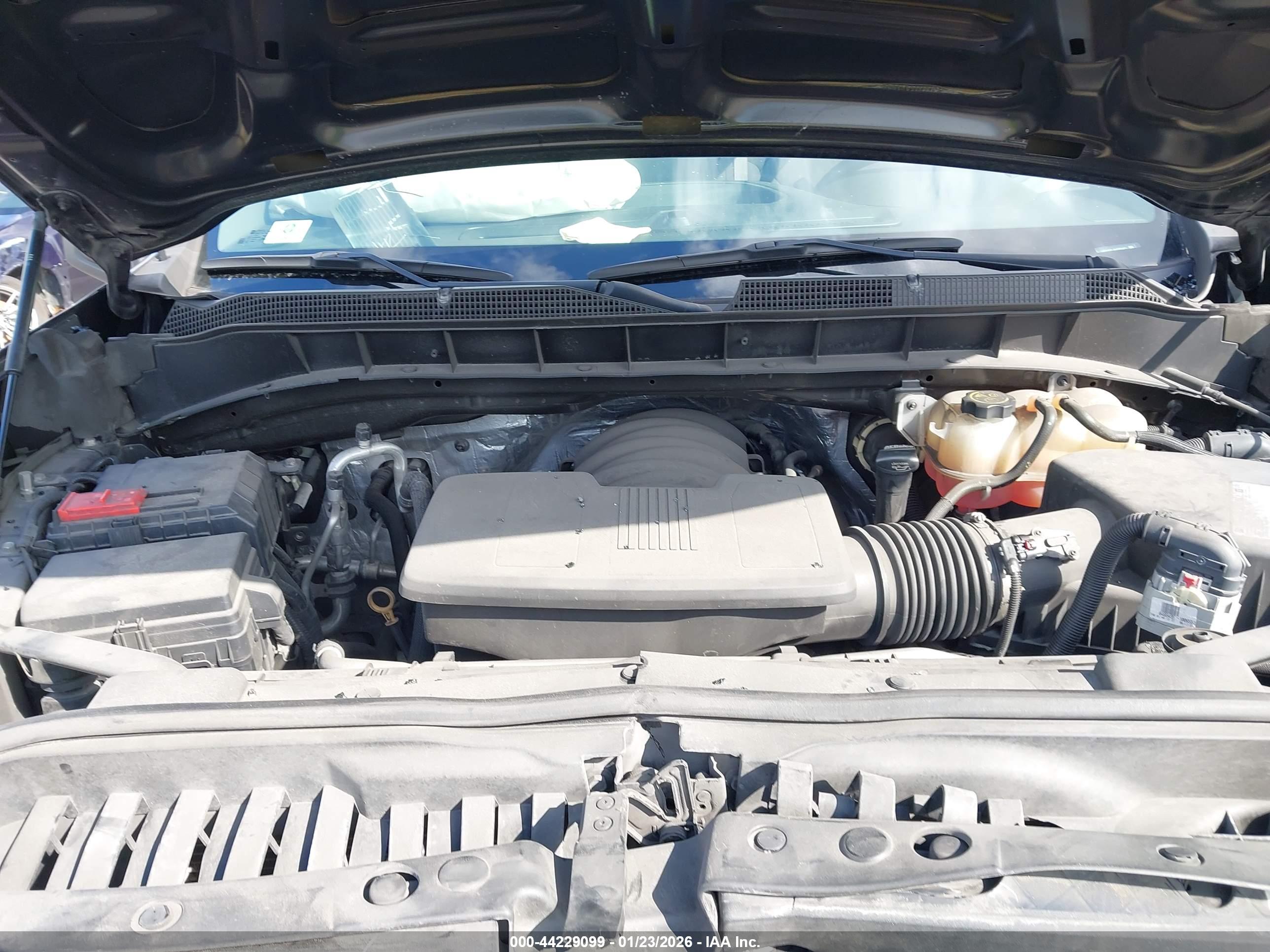 CHEVROLET SILVERADO image 10