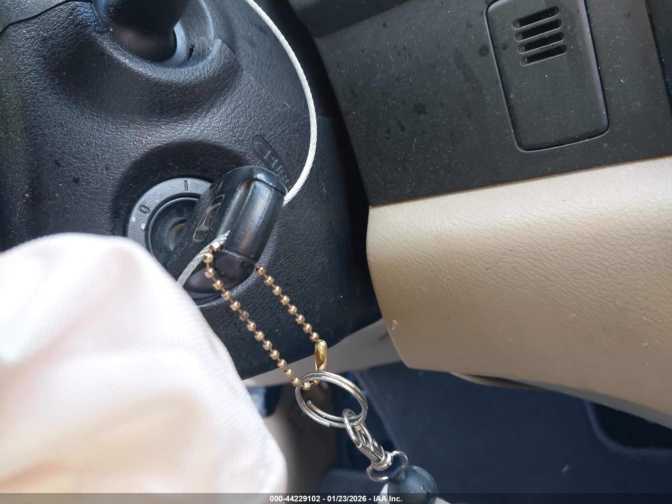 HONDA CR-V image 11