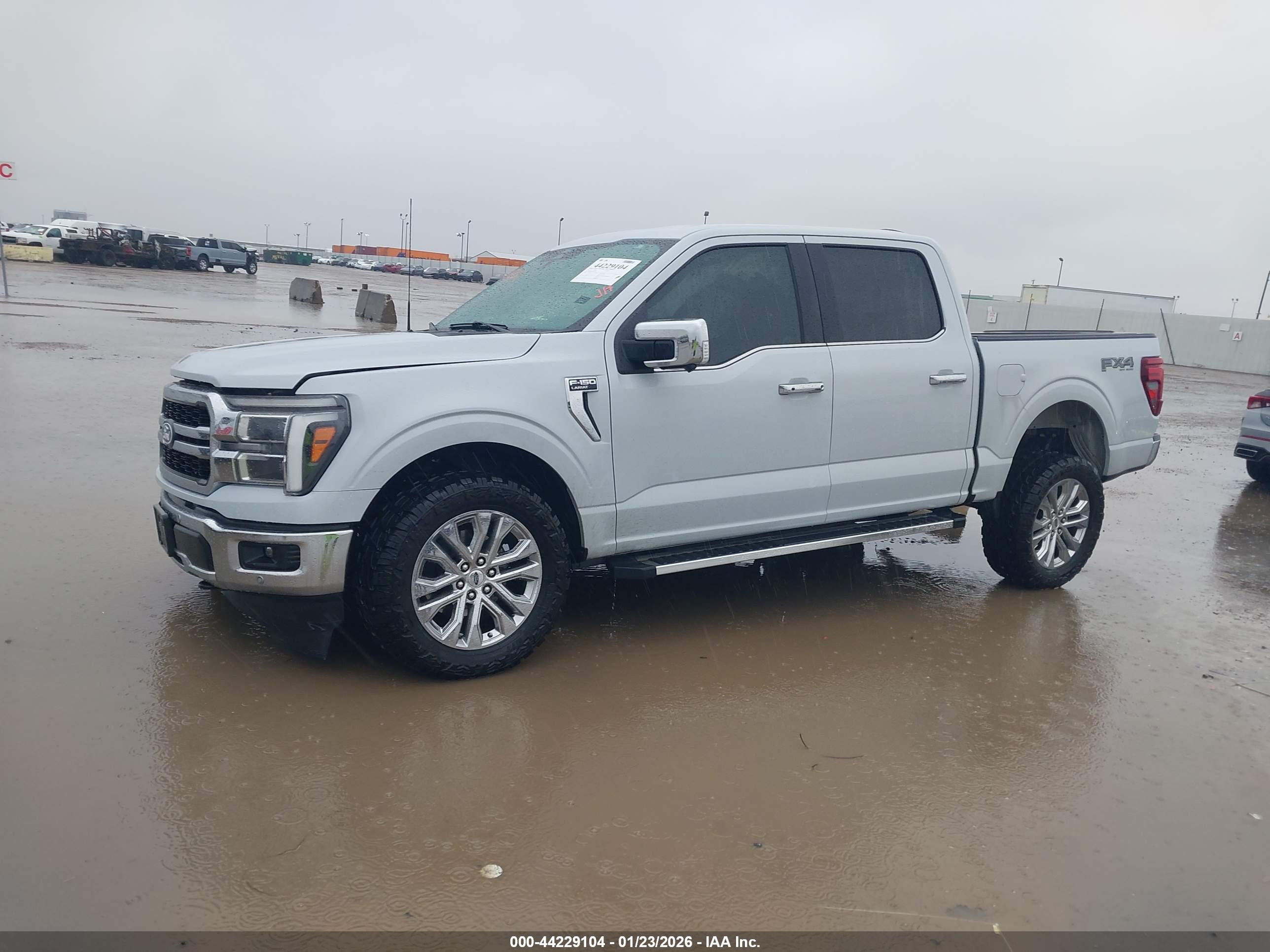 FORD F-150 image 2