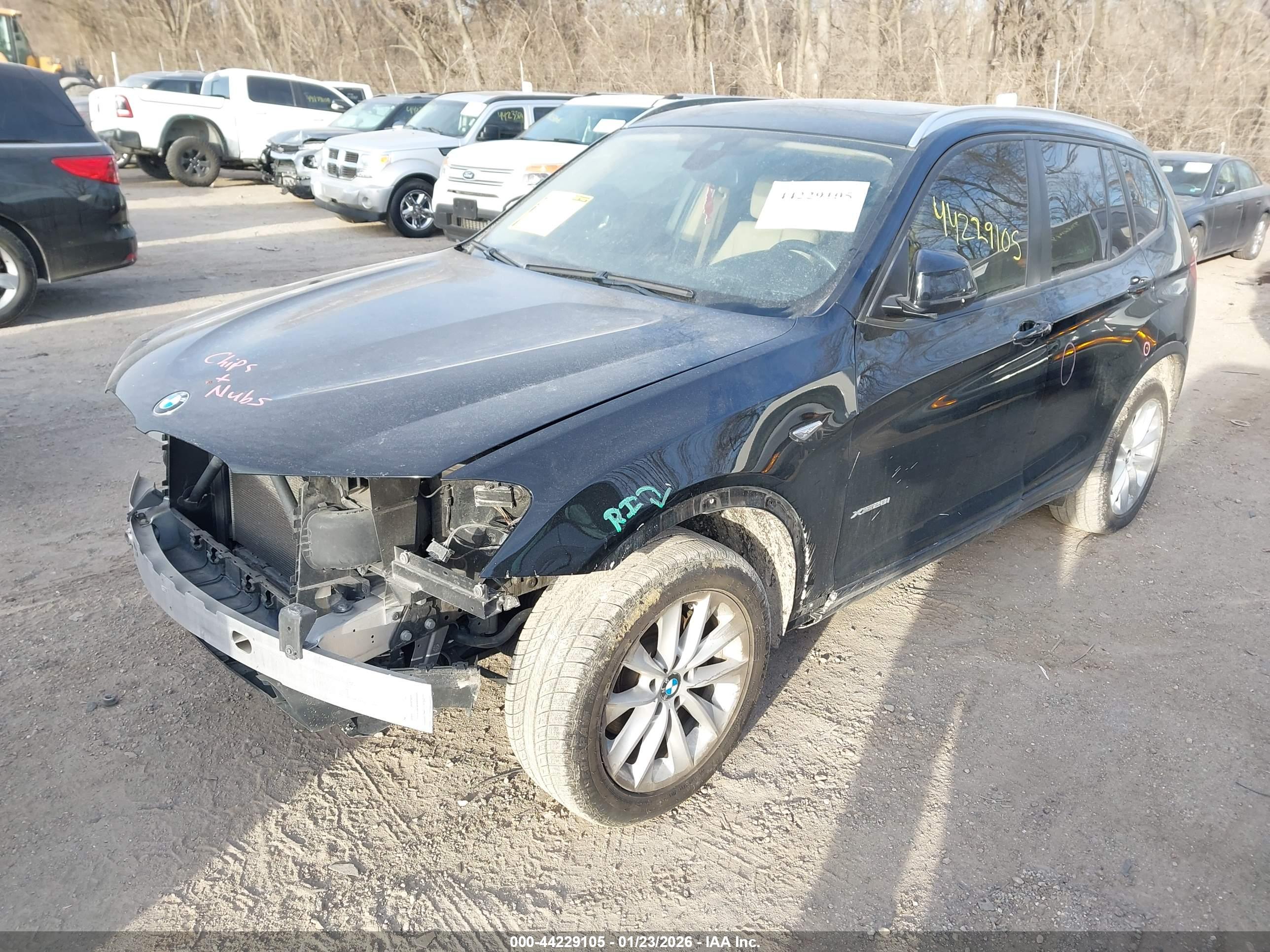 BMW X3 image 2