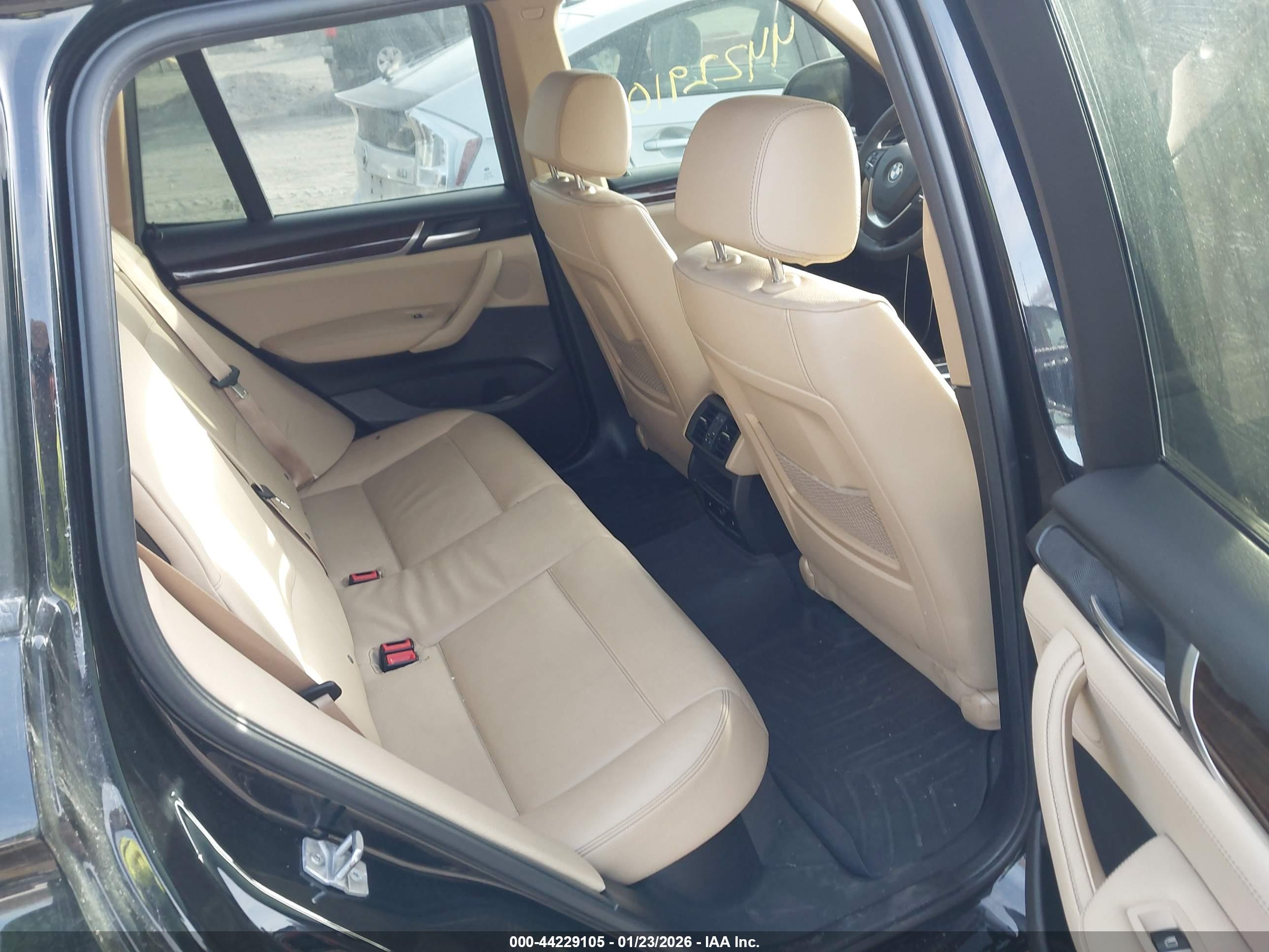 BMW X3 image 8