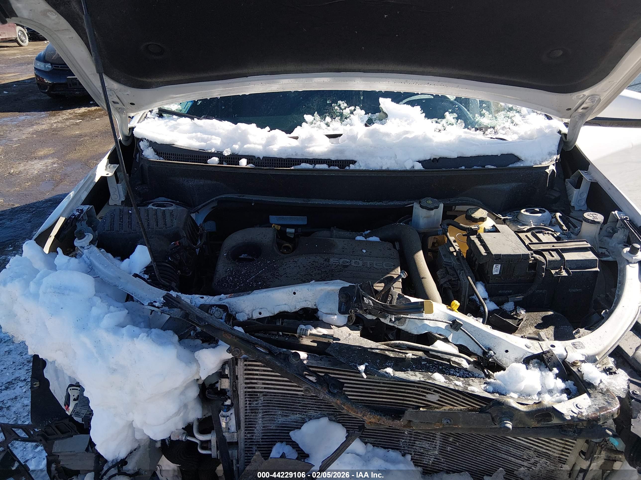 CHEVROLET EQUINOX image 10