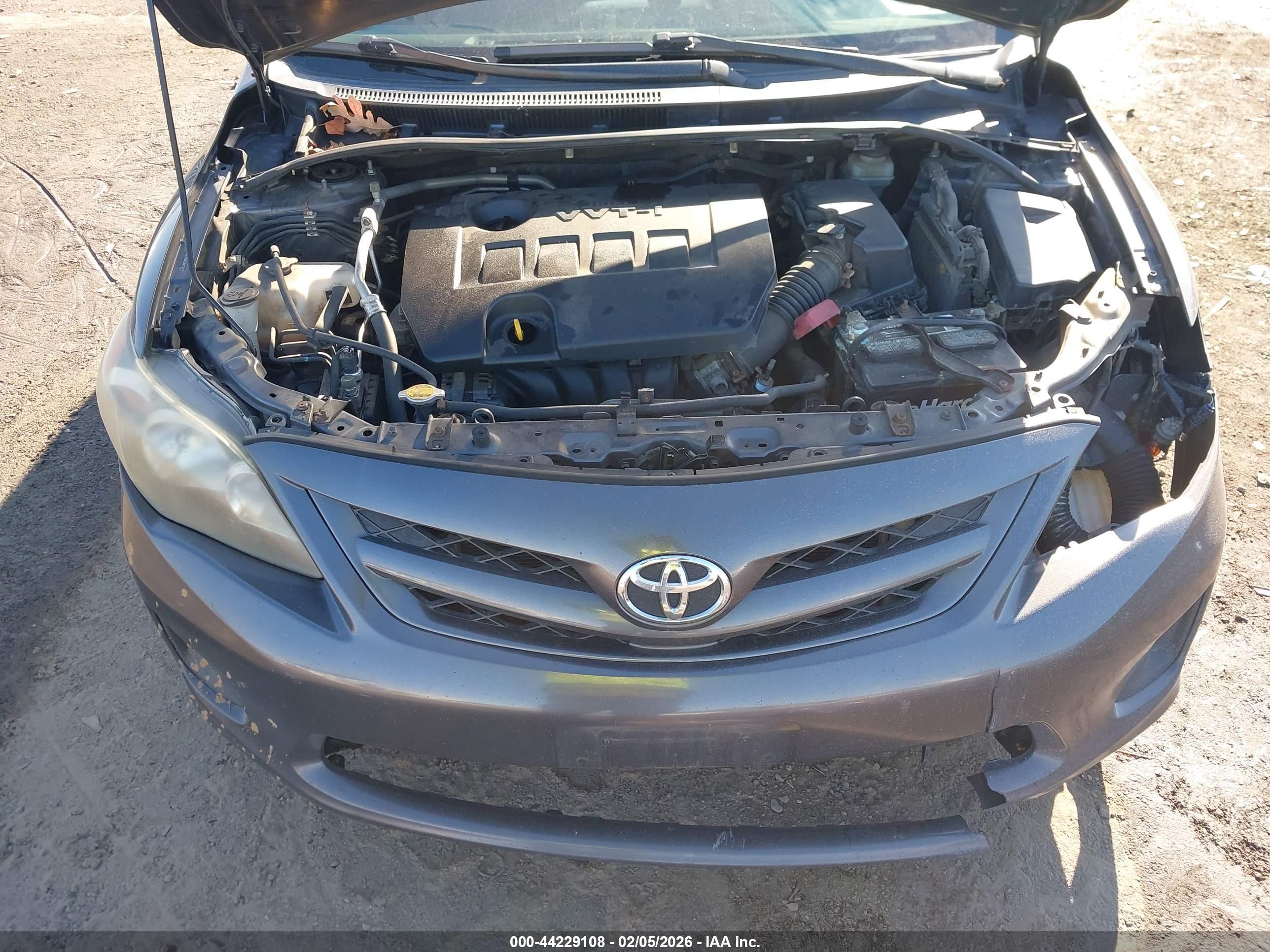 TOYOTA COROLLA image 10