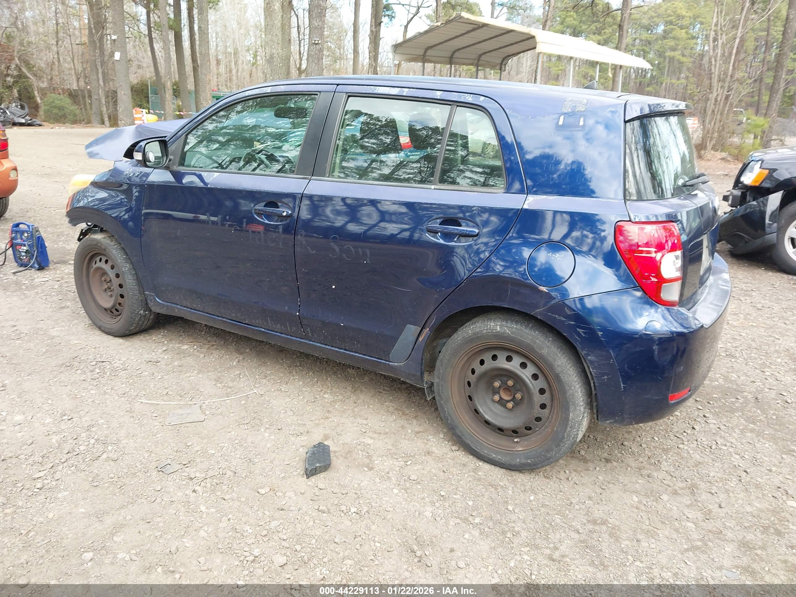 SCION XD image 3