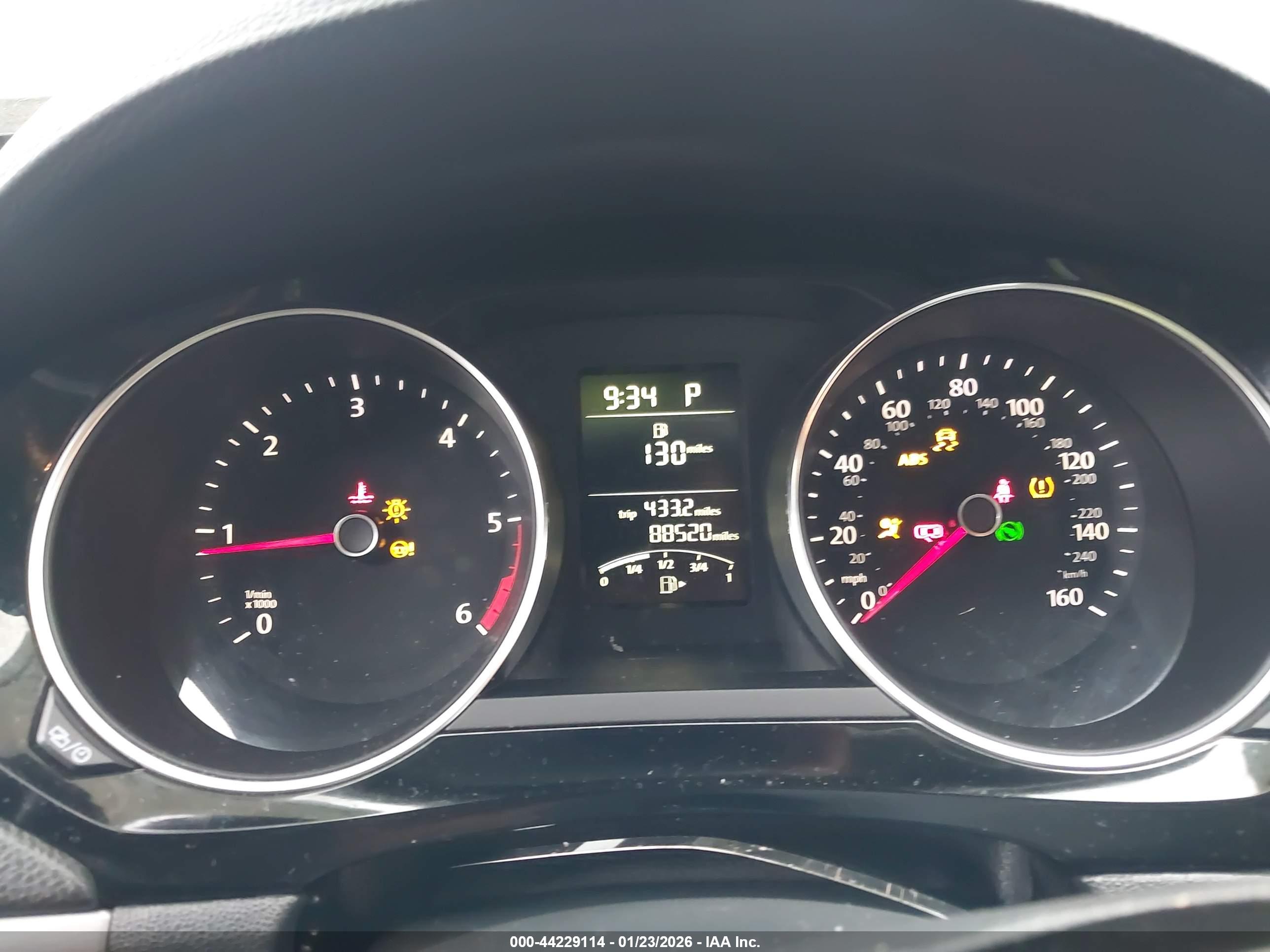 VOLKSWAGEN JETTA image 7