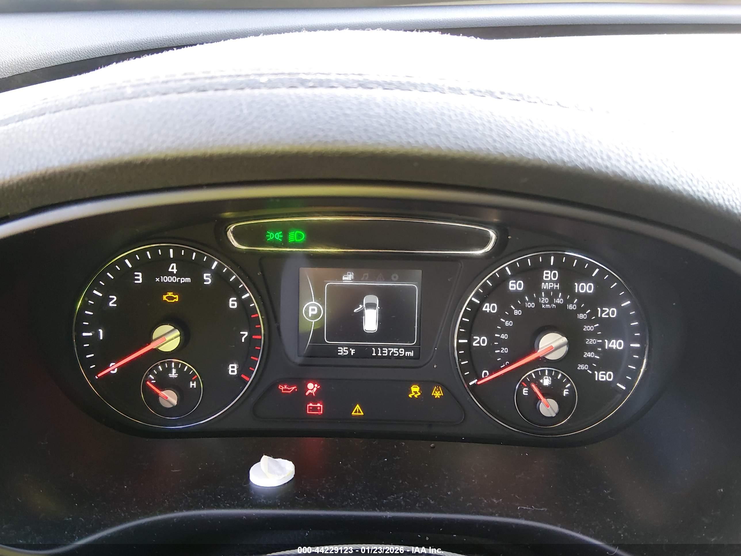 KIA SORENTO image 7