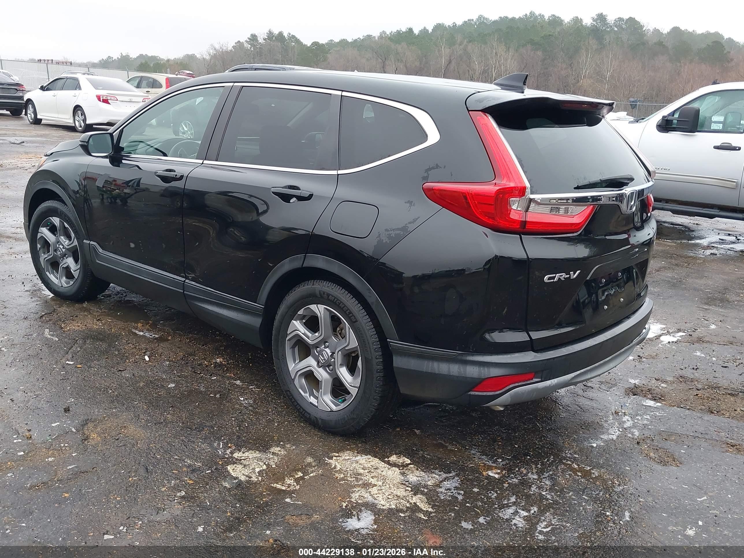 HONDA CR-V image 3