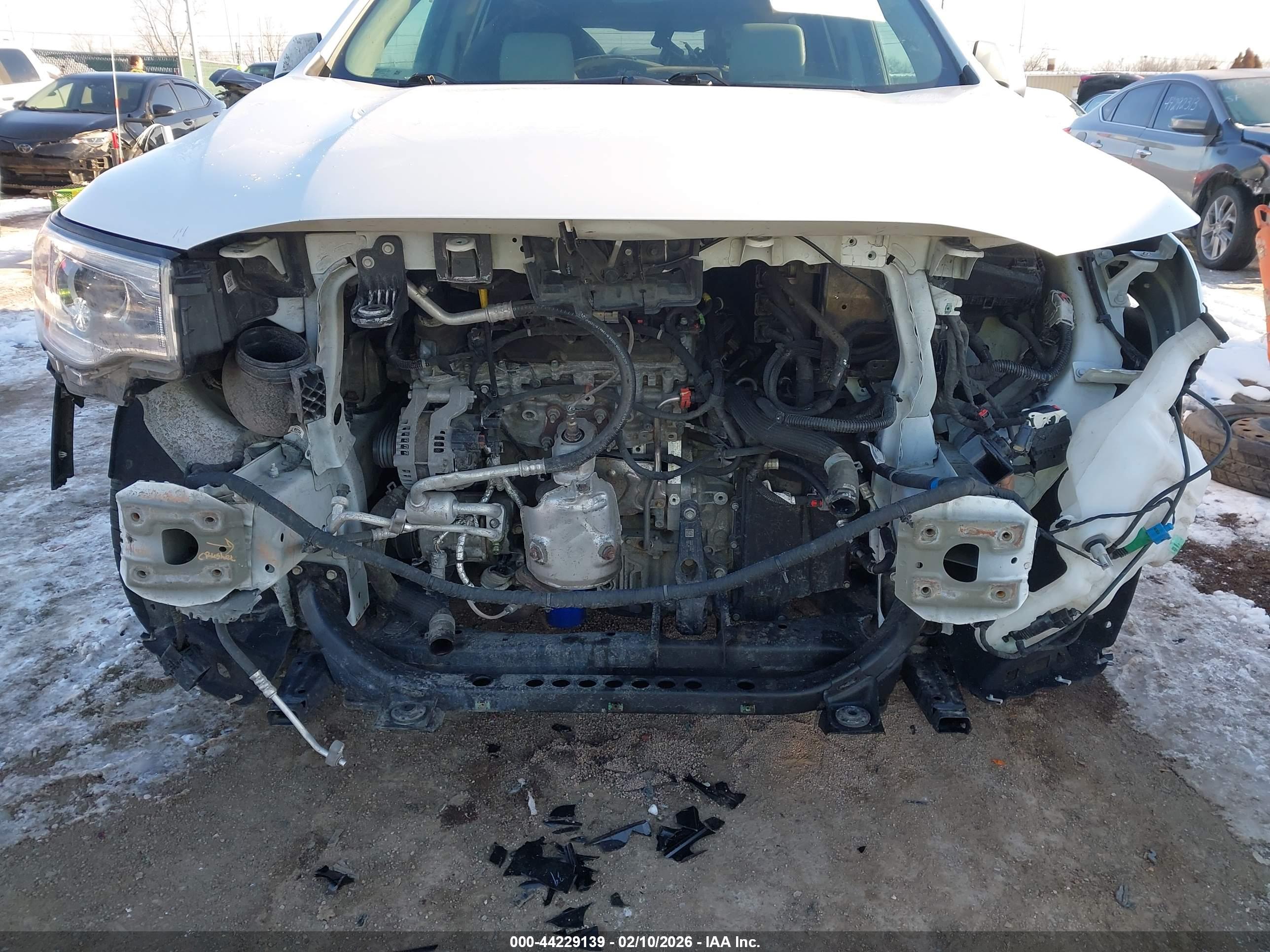 GMC ACADIA image 6