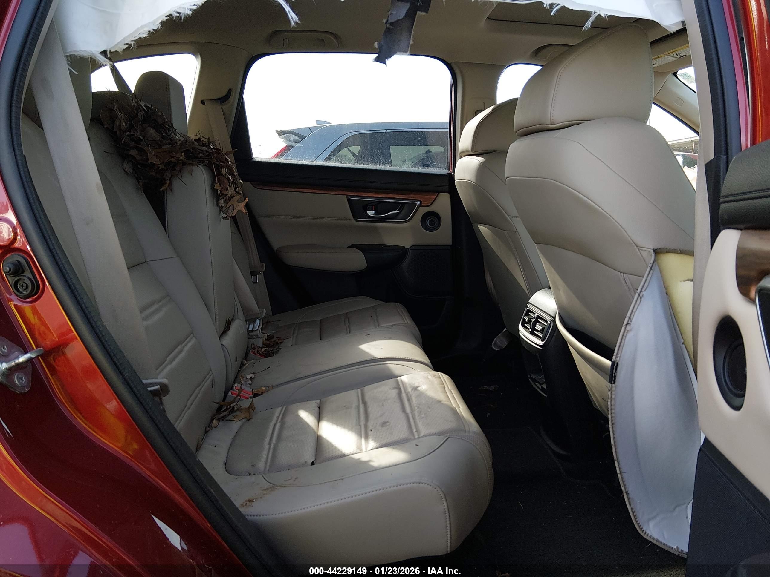 HONDA CR-V image 8