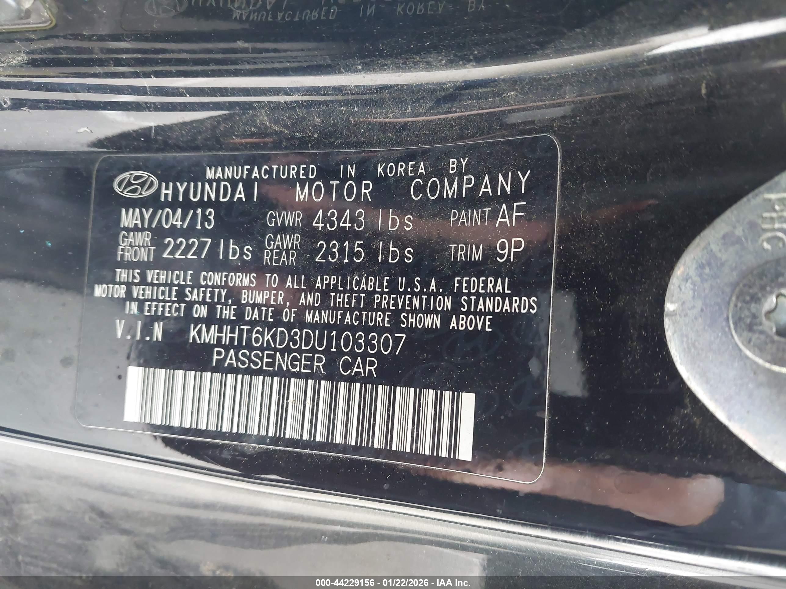 HYUNDAI GENESIS image 9