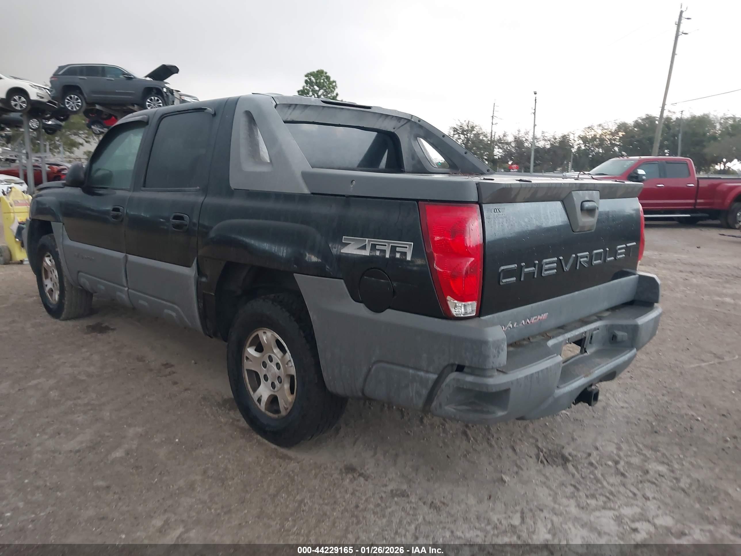 CHEVROLET AVALANCHE image 3