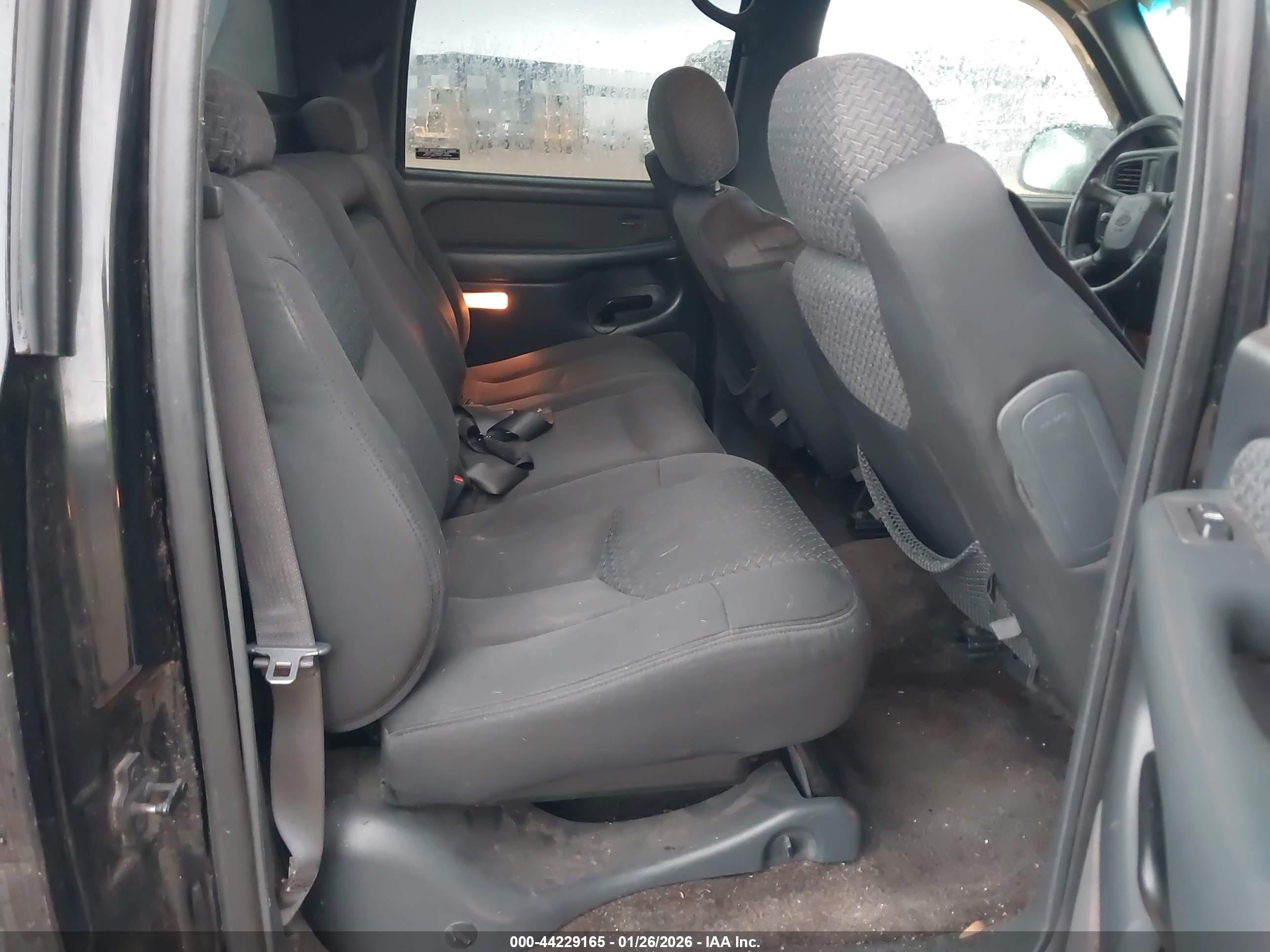 CHEVROLET AVALANCHE image 8