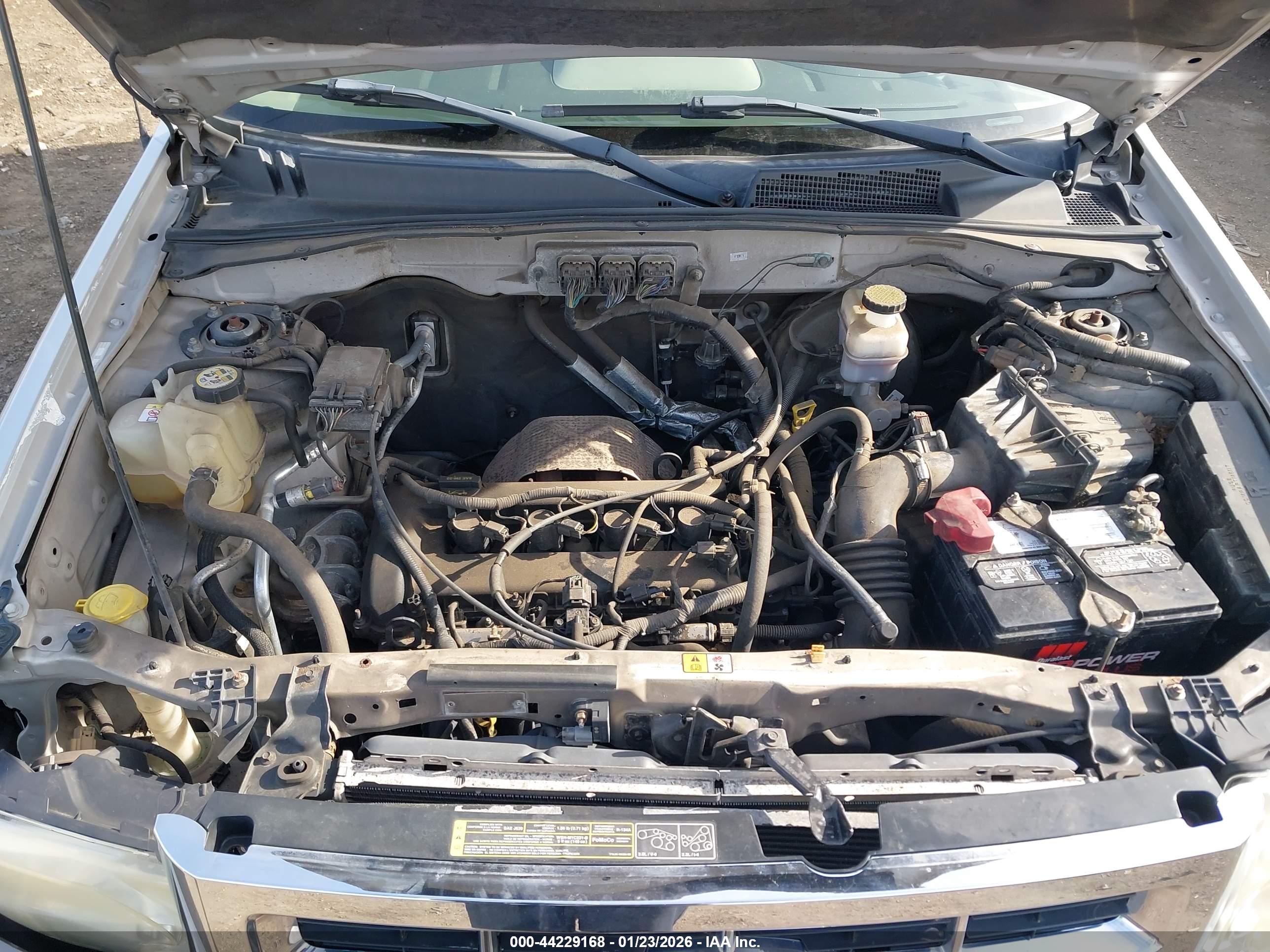 FORD ESCAPE image 10