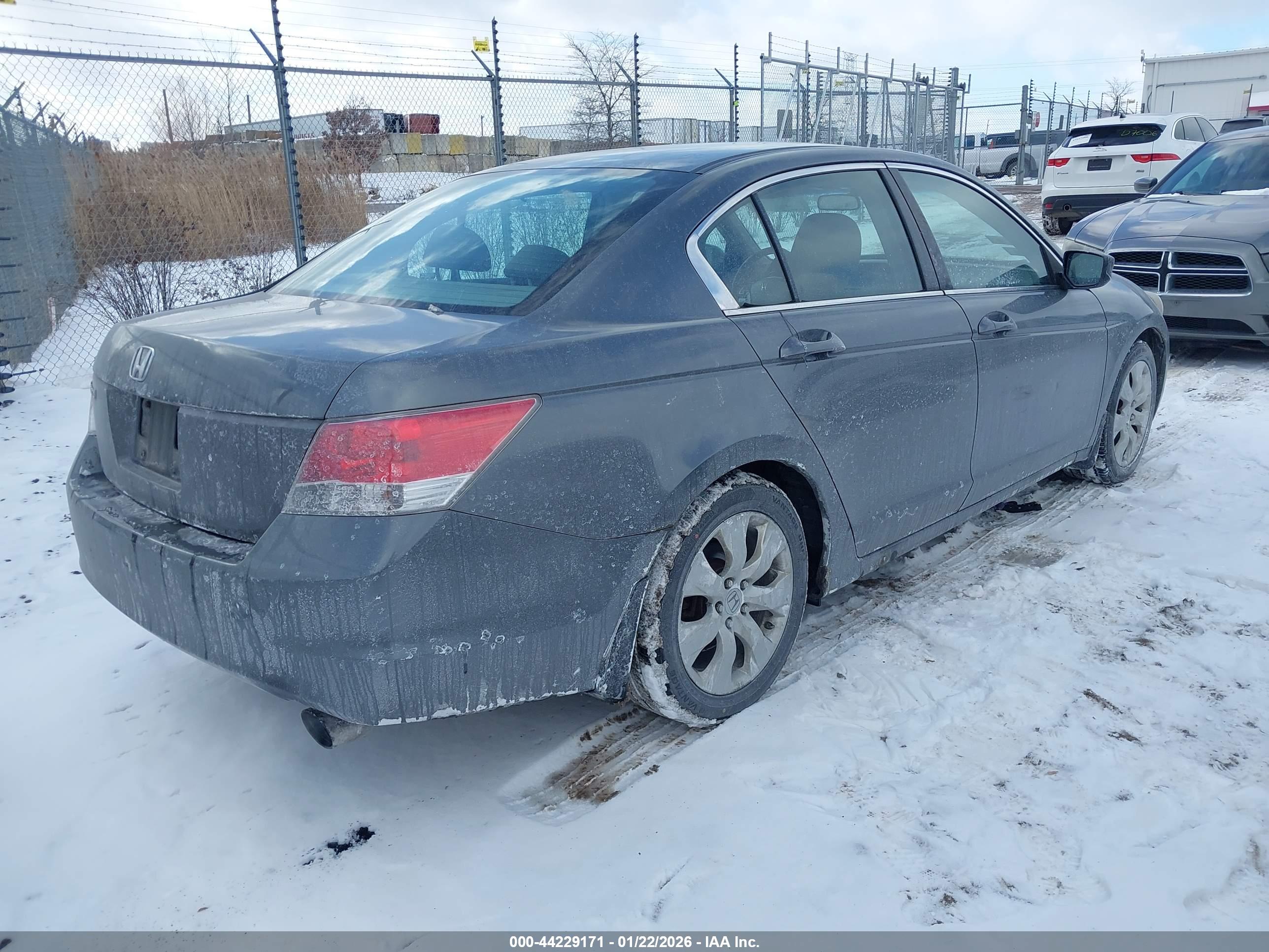 HONDA ACCORD image 4