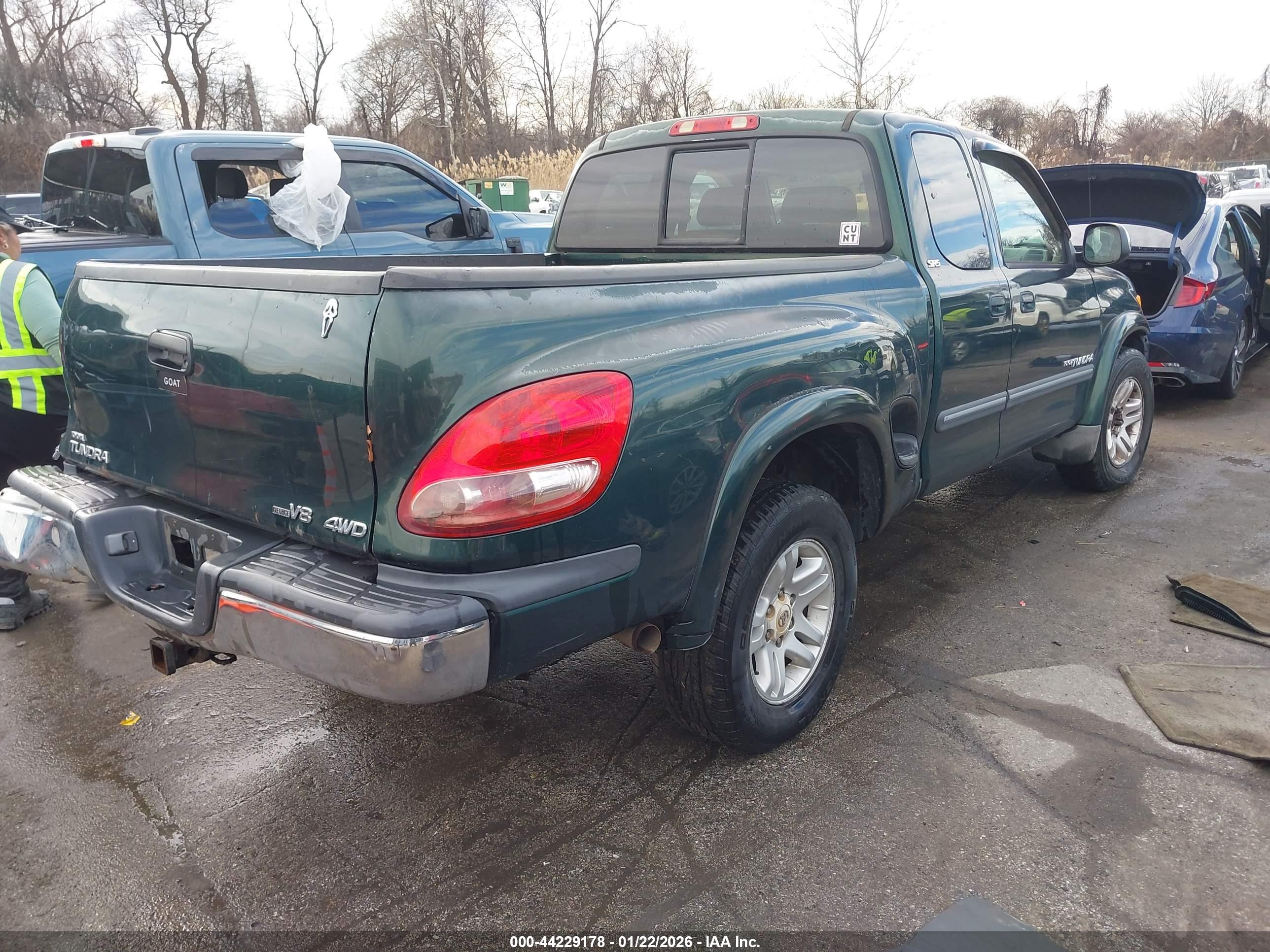 TOYOTA TUNDRA image 4