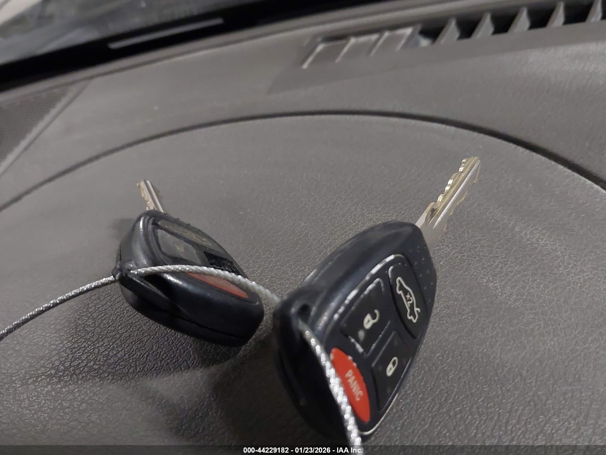 JEEP GRAND image 11
