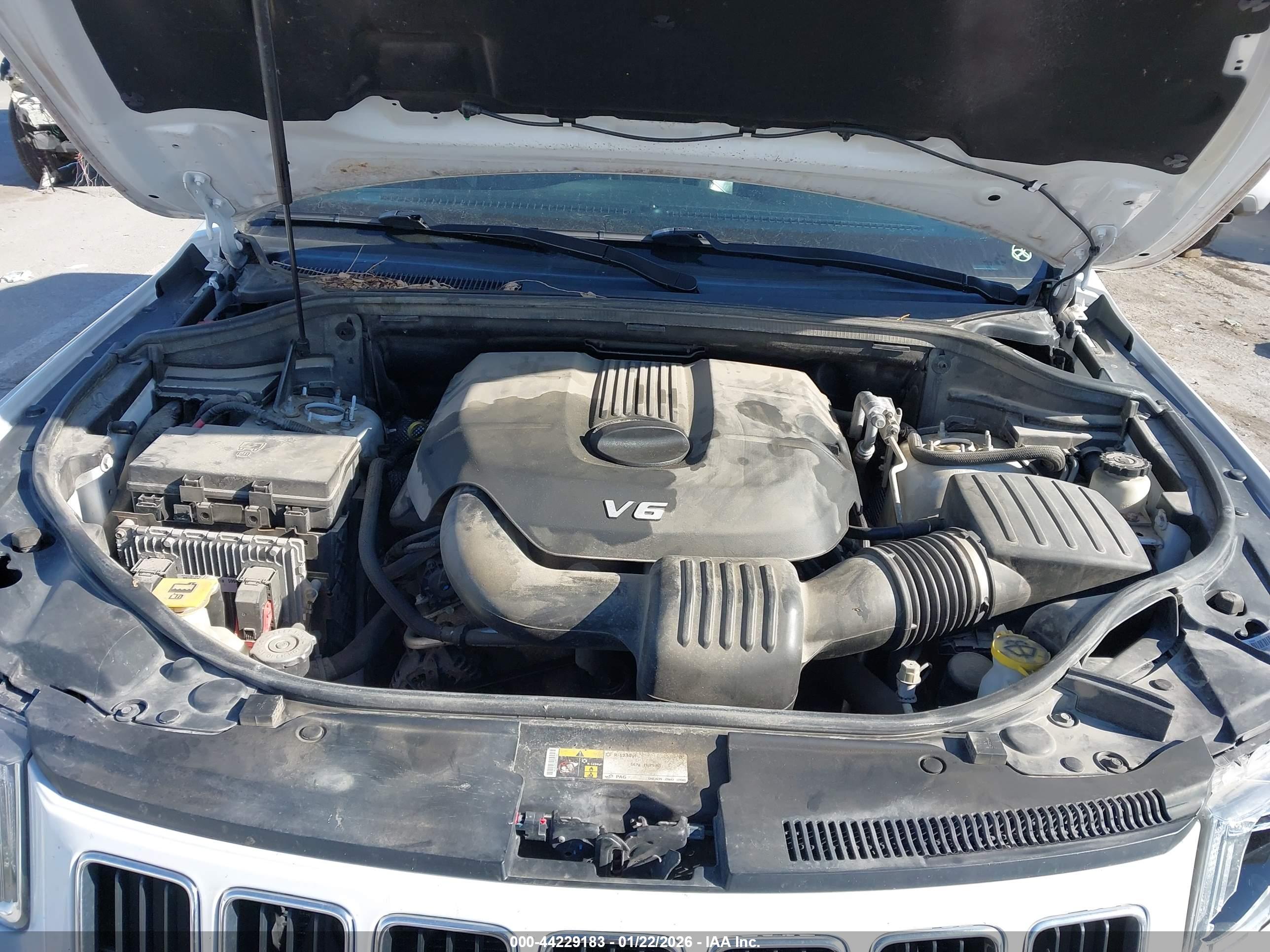 JEEP GRAND image 10
