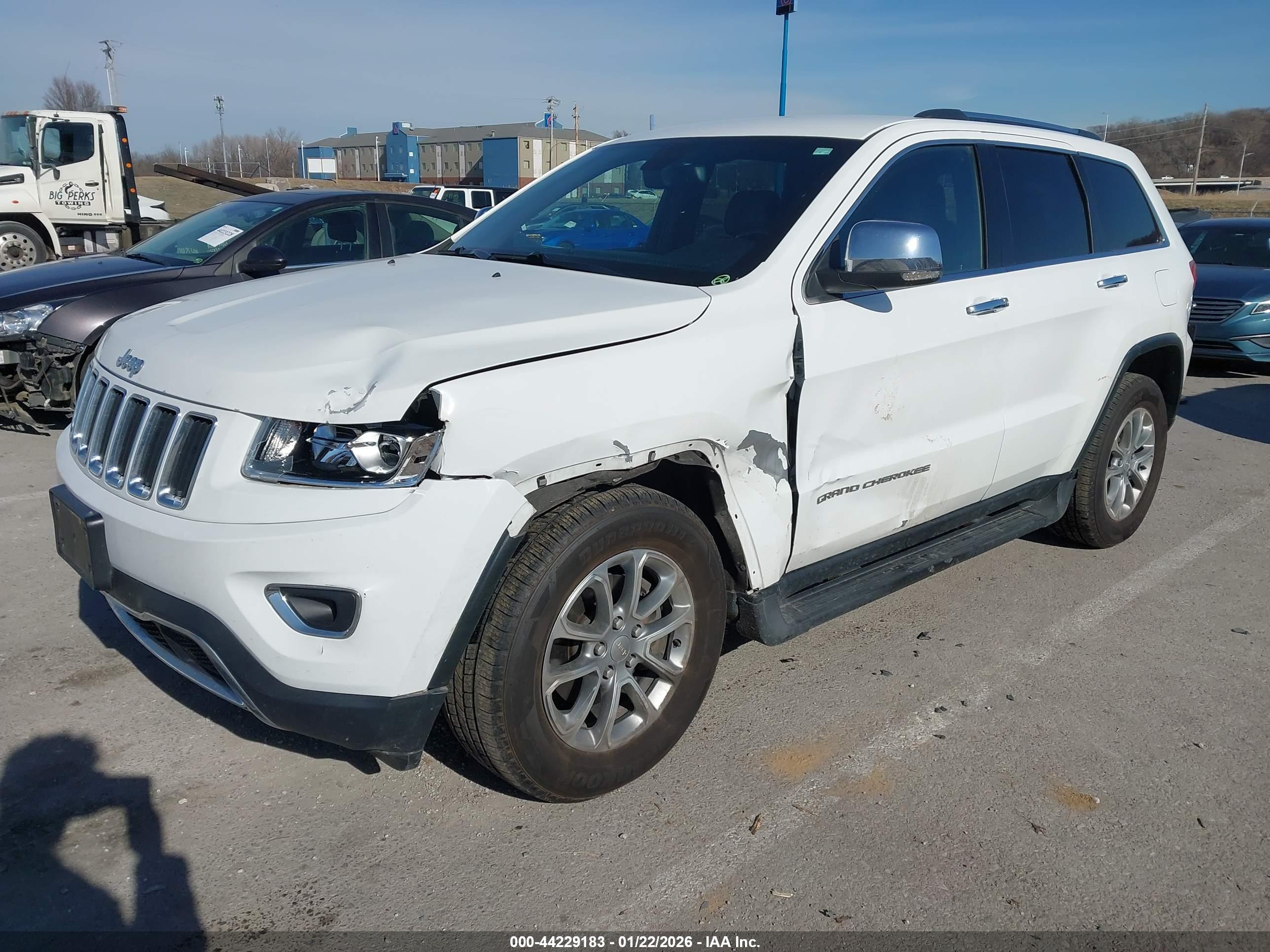 JEEP GRAND image 2