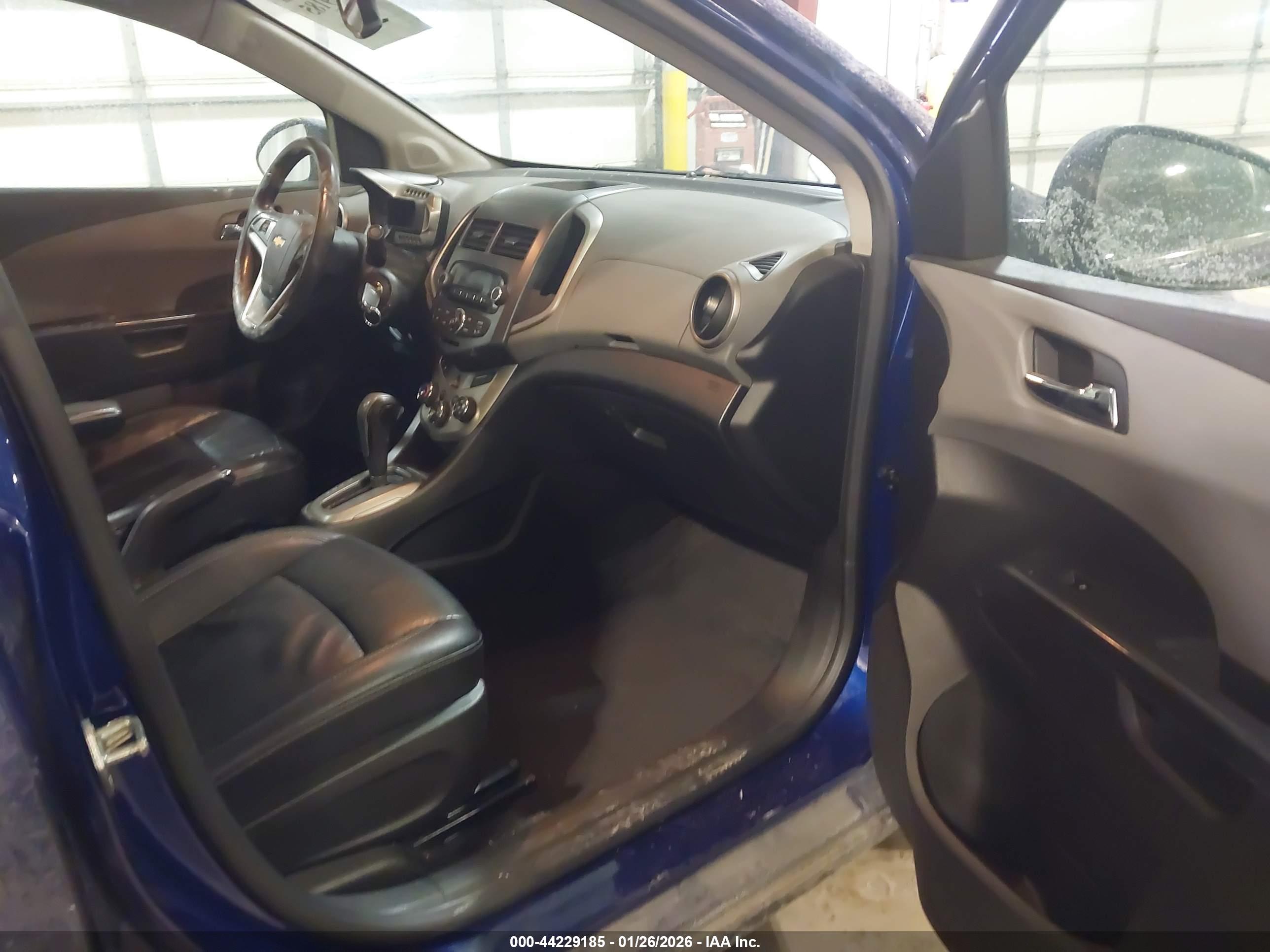 CHEVROLET SONIC image 5