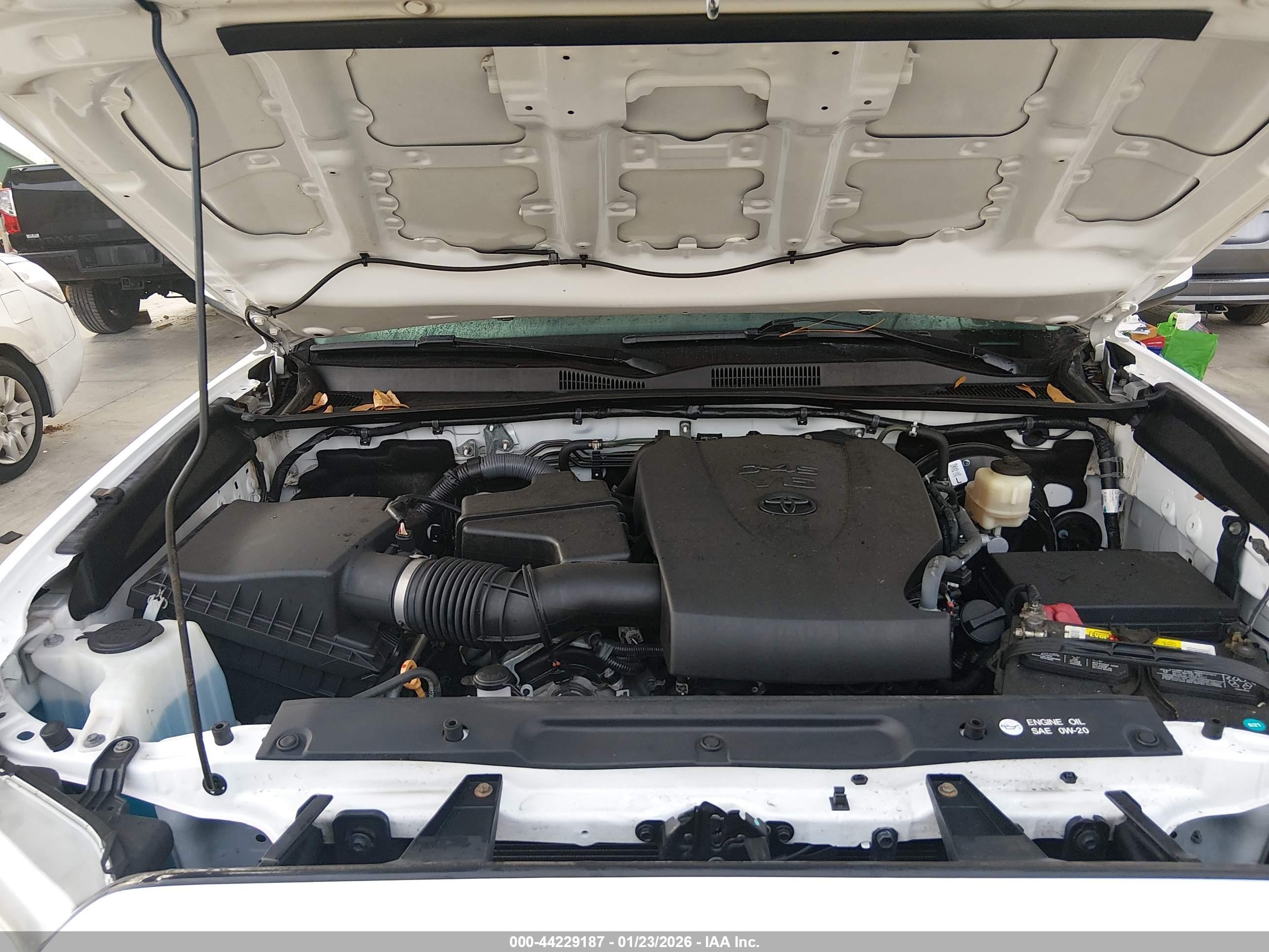 TOYOTA TACOMA image 10