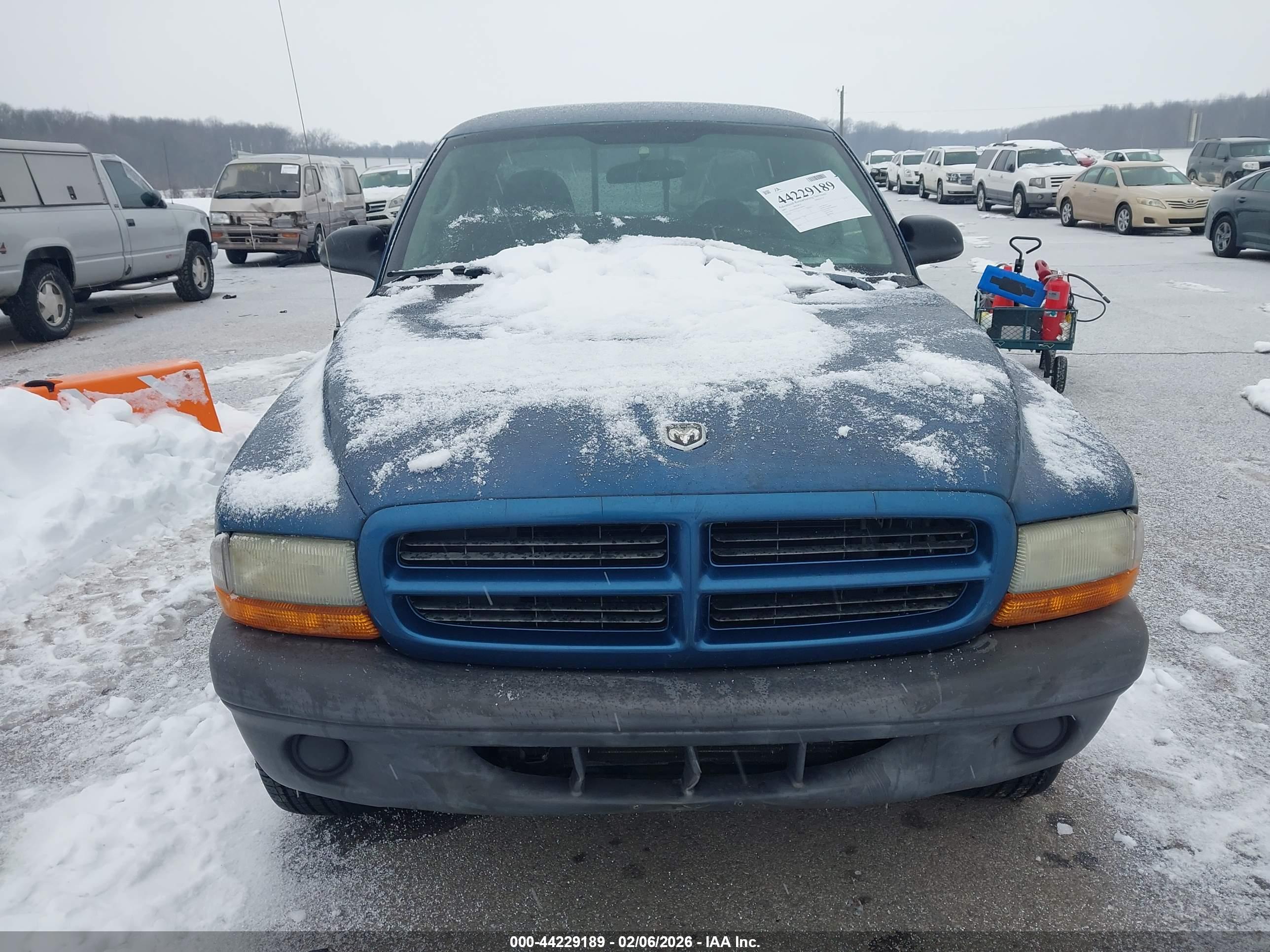 DODGE DAKOTA image 6