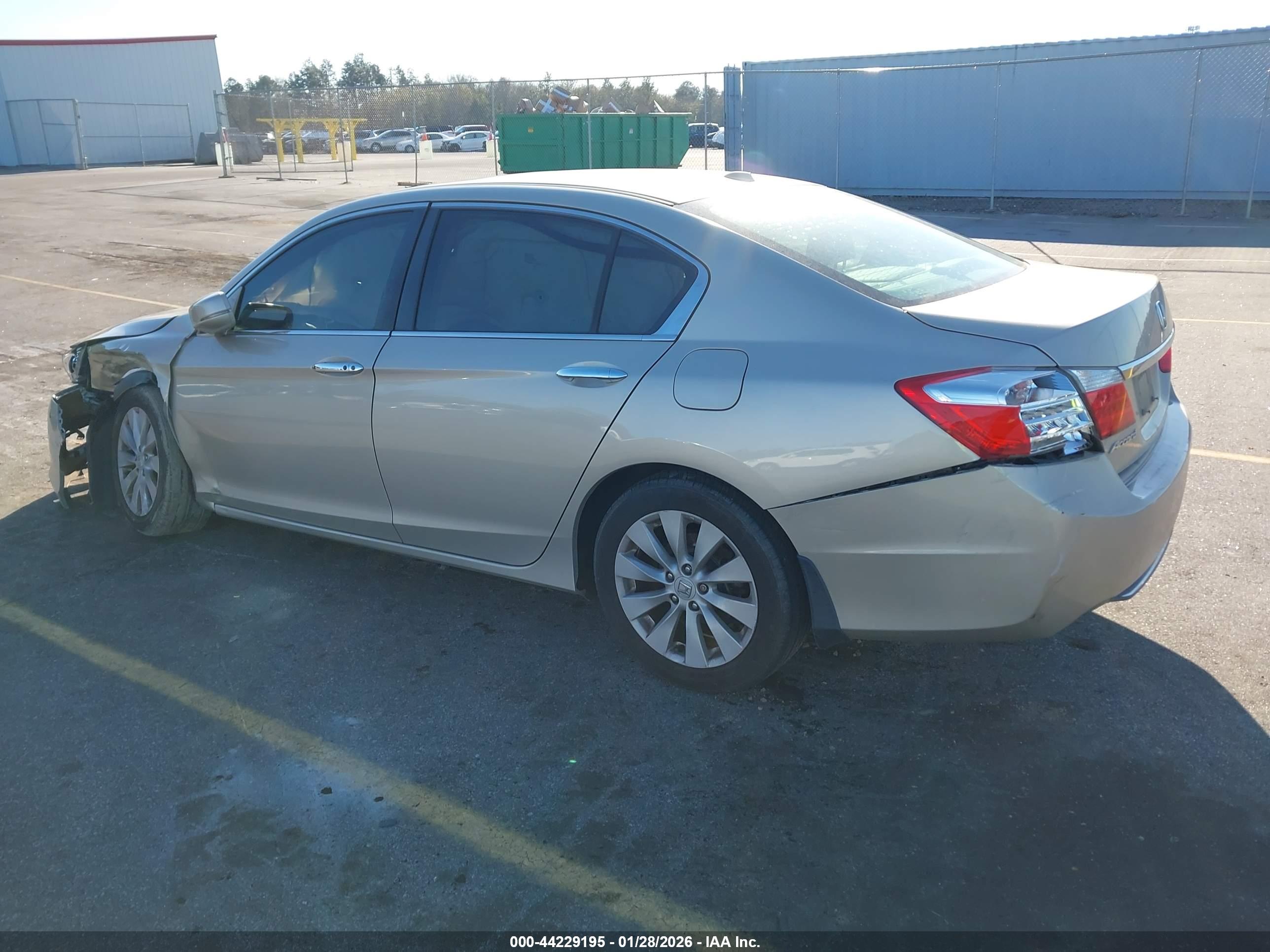 HONDA ACCORD image 3