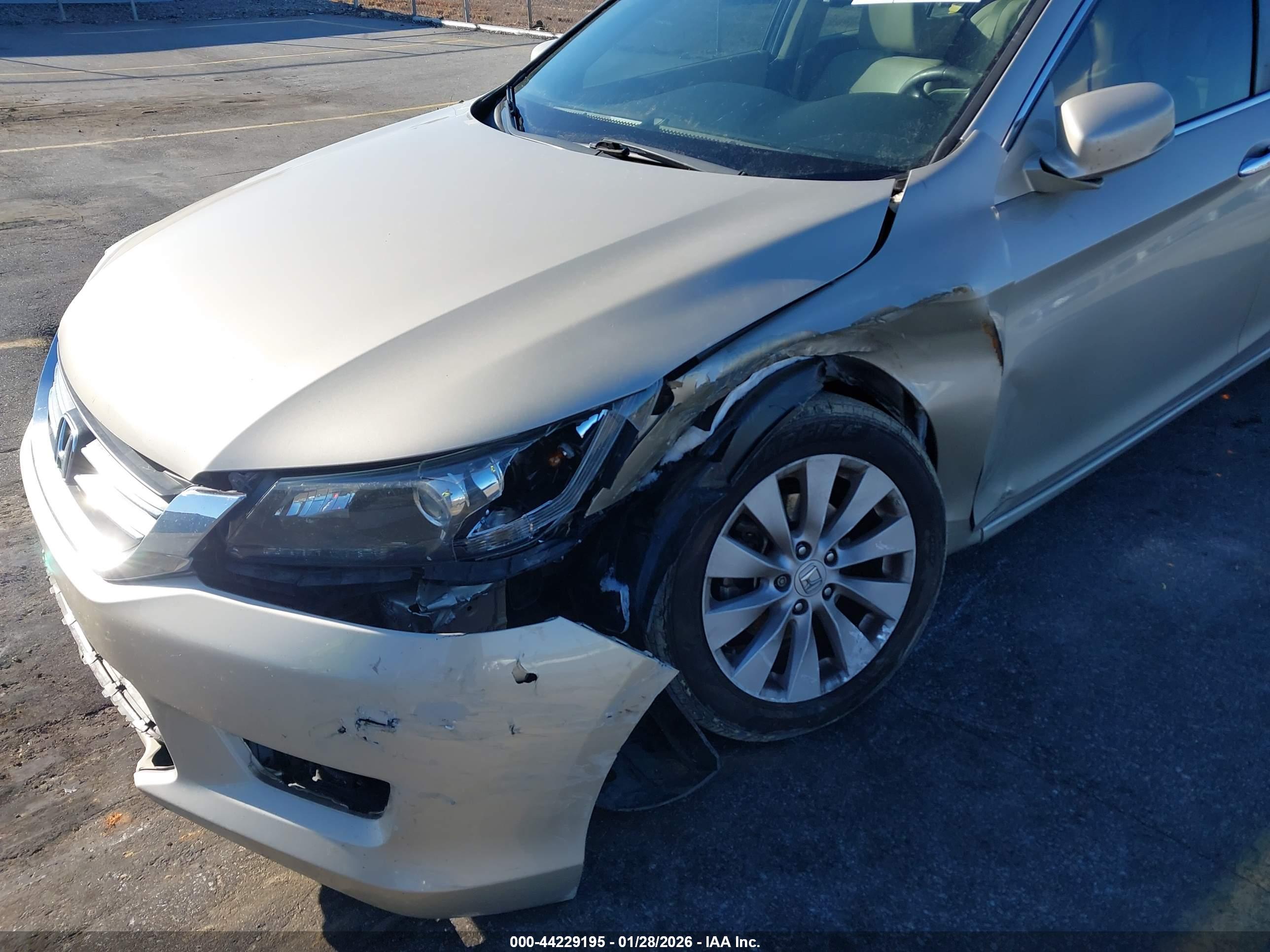 HONDA ACCORD image 6