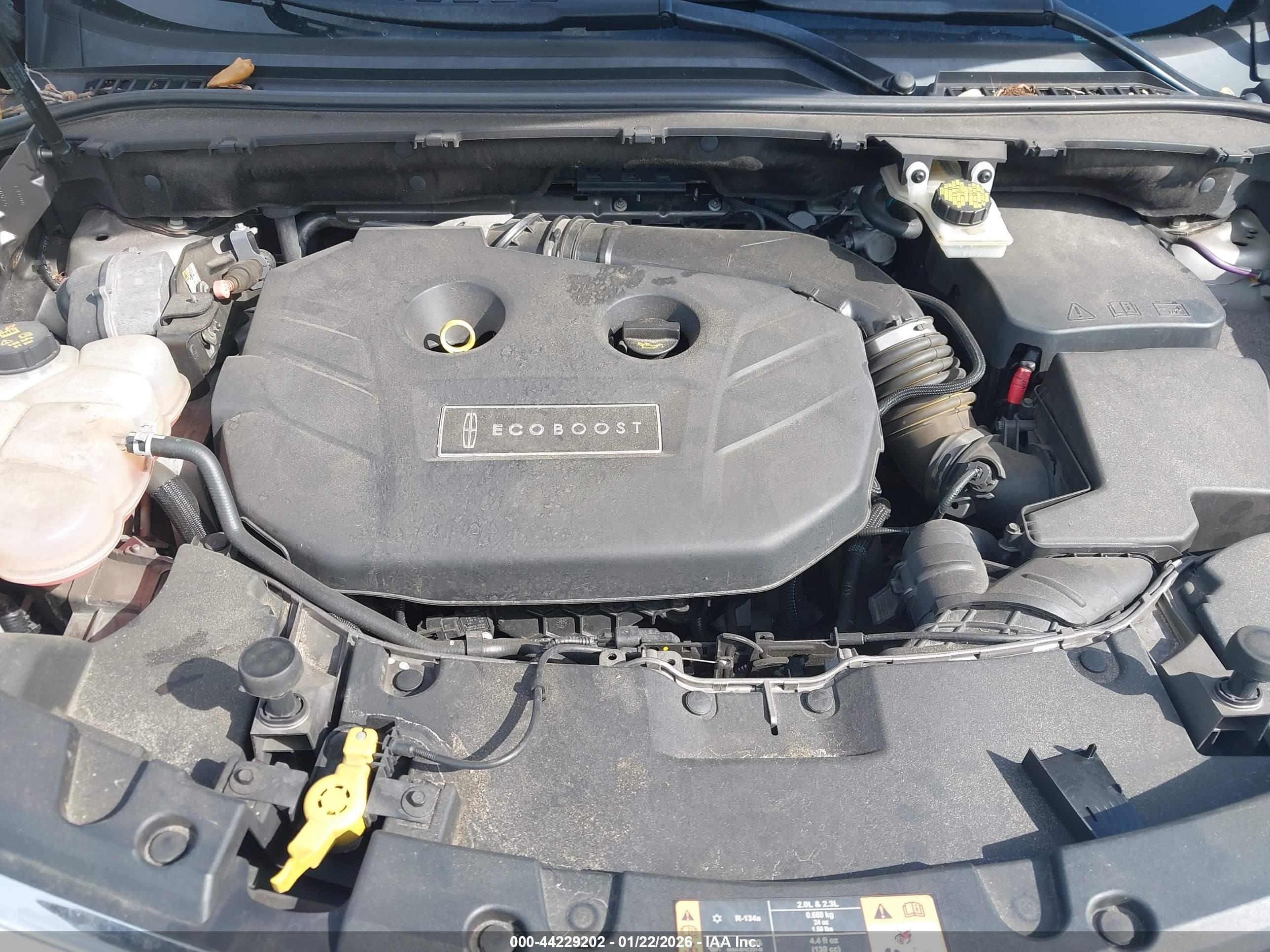 LINCOLN MKC image 10