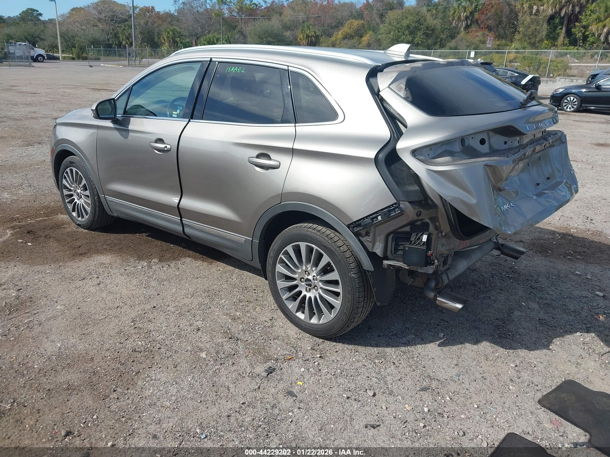 LINCOLN MKC image 3
