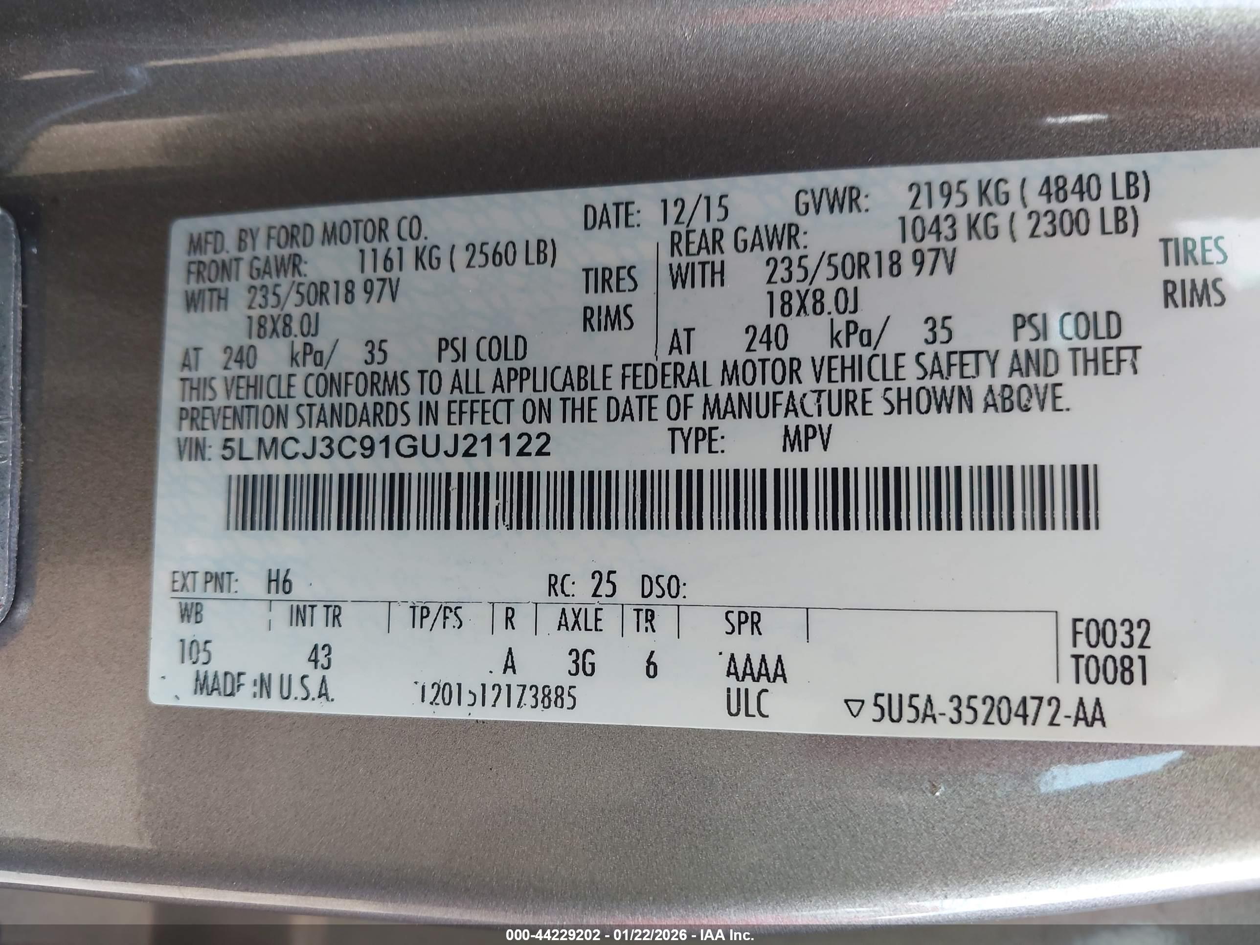 LINCOLN MKC image 9