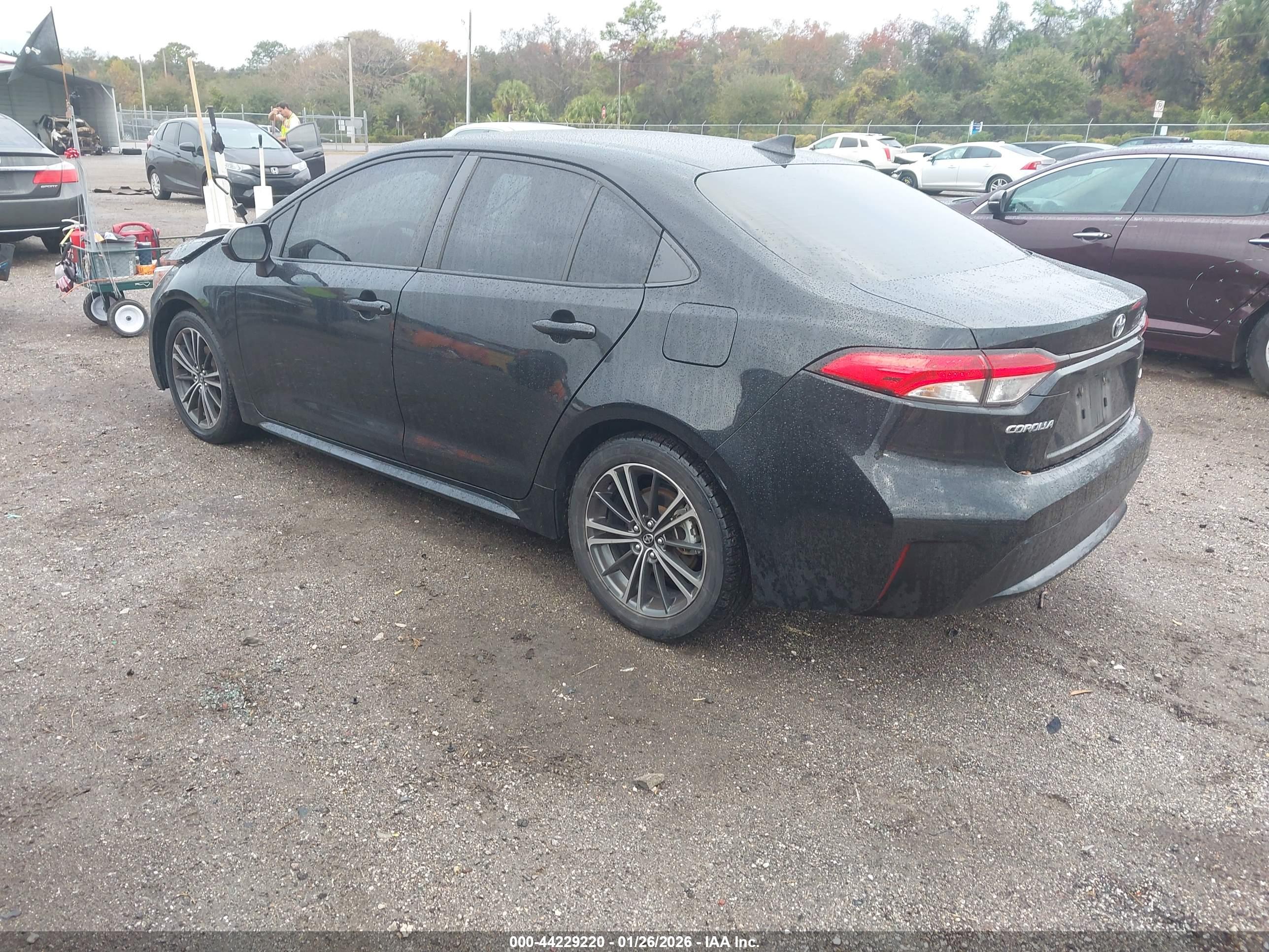 TOYOTA COROLLA image 3
