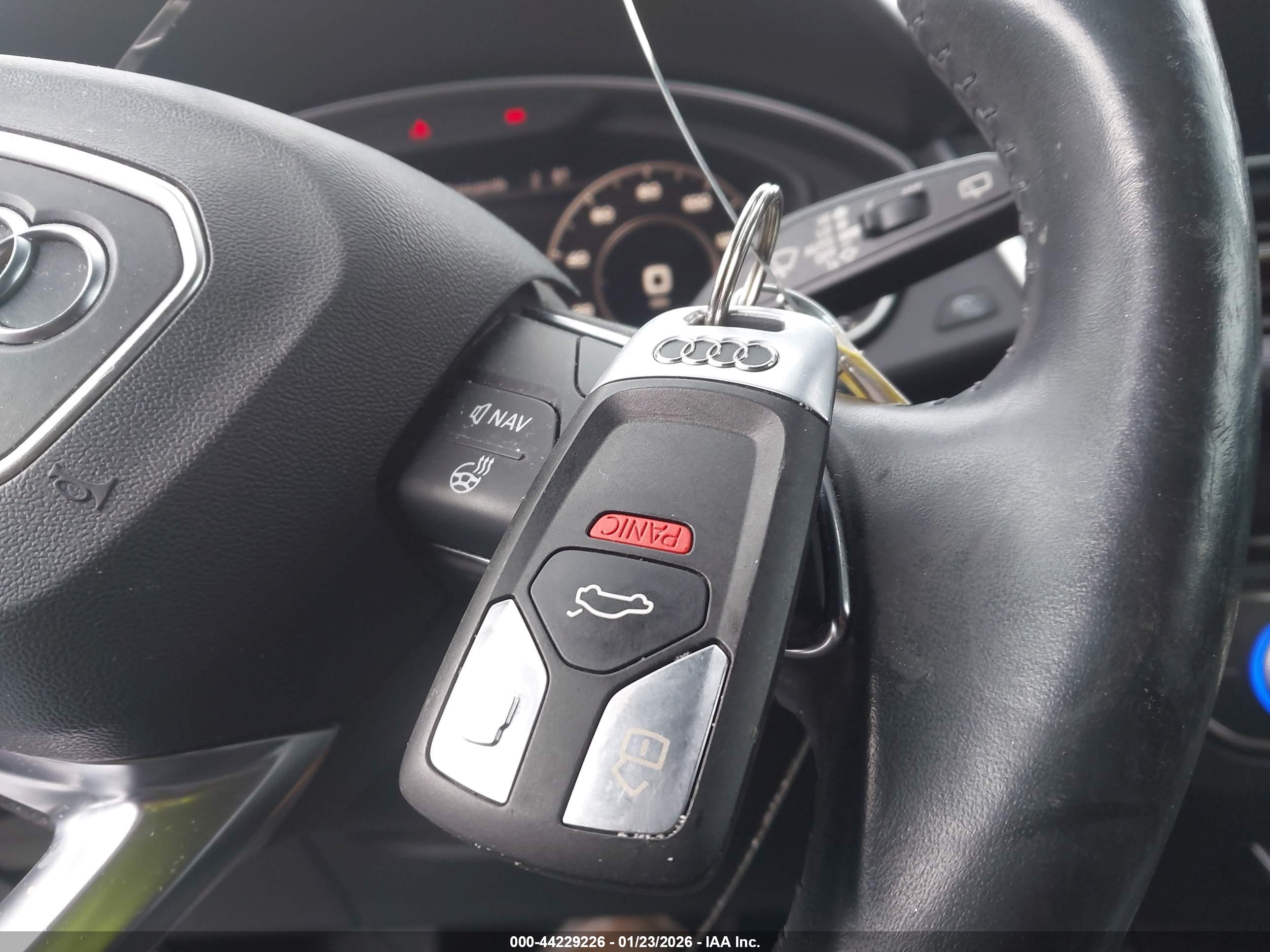 AUDI Q5 image 11