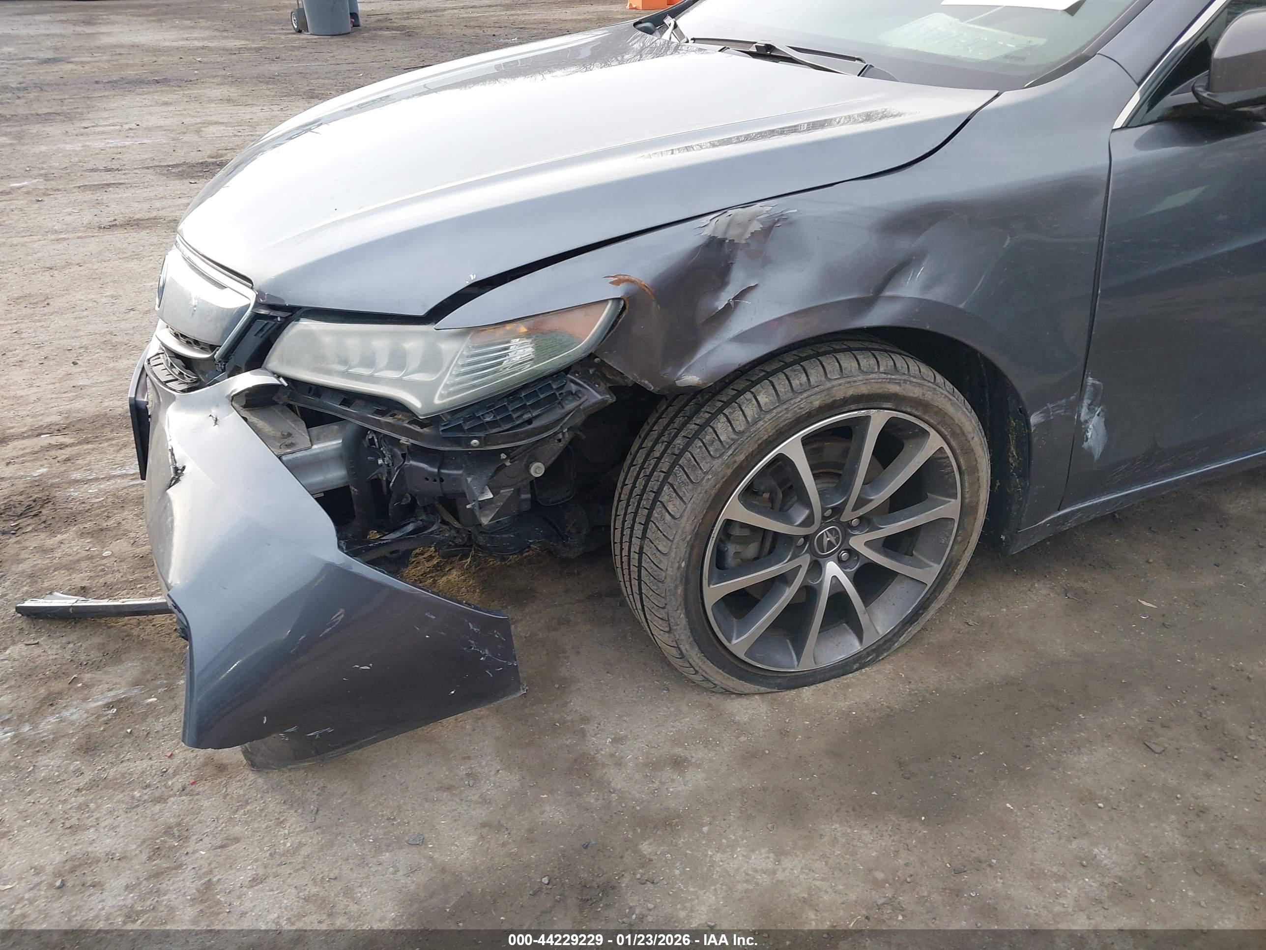 ACURA TLX image 6