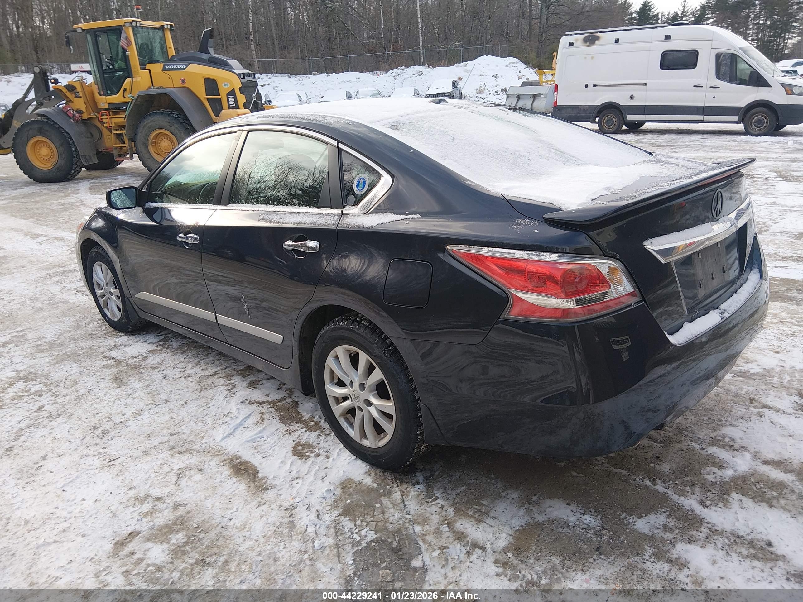 NISSAN ALTIMA image 3