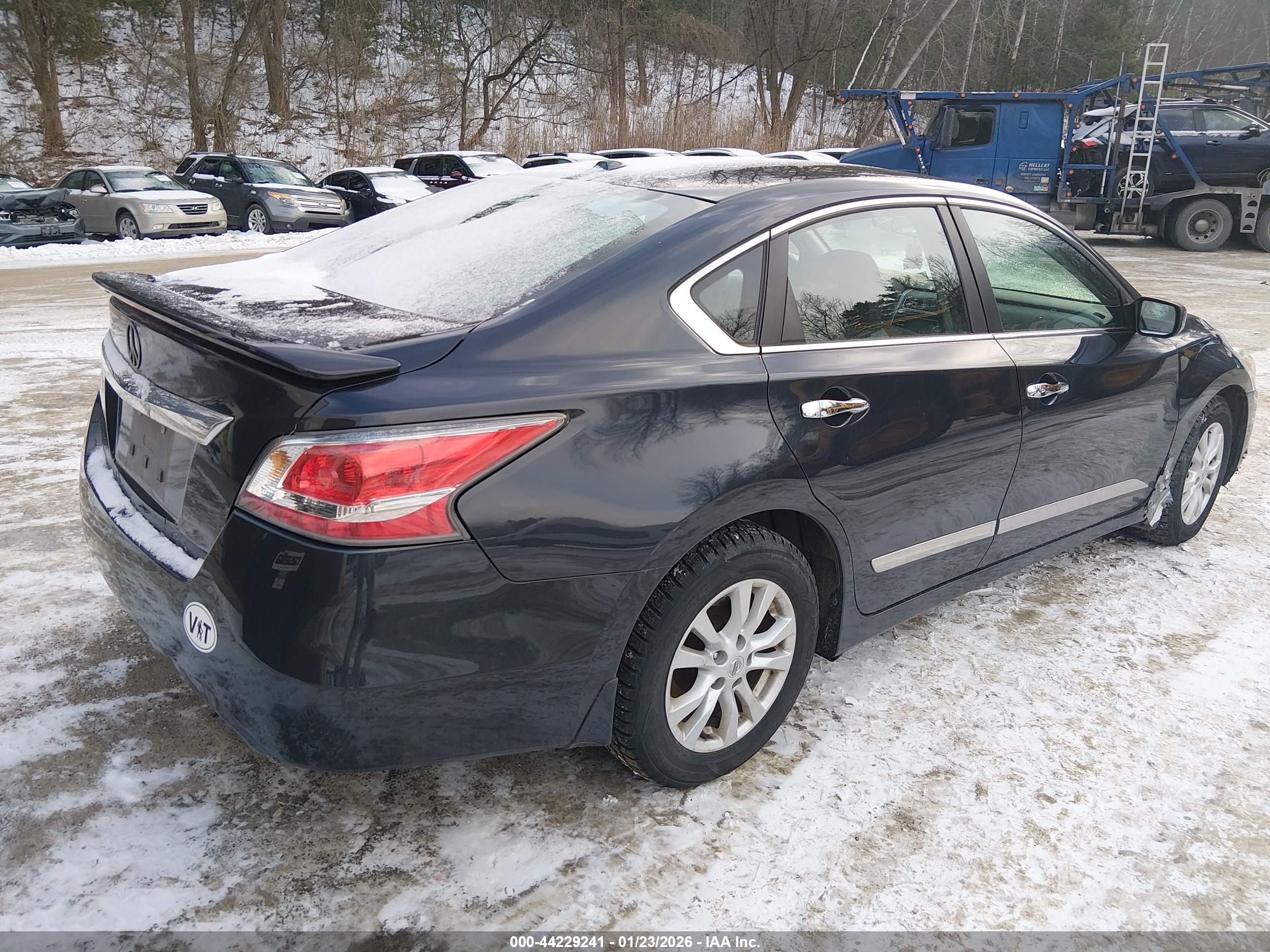 NISSAN ALTIMA image 4